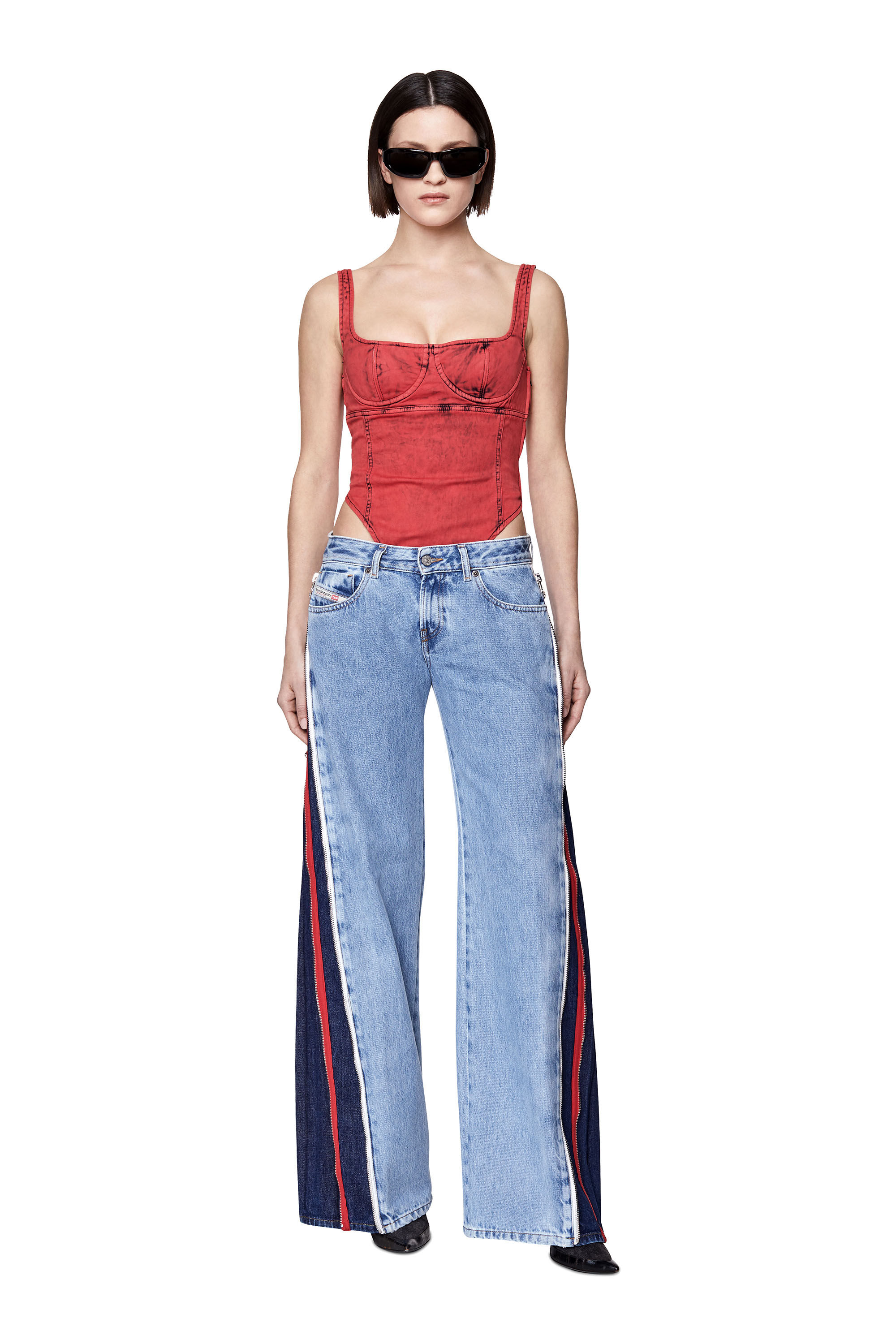 Straight Jeans 2002 09D17