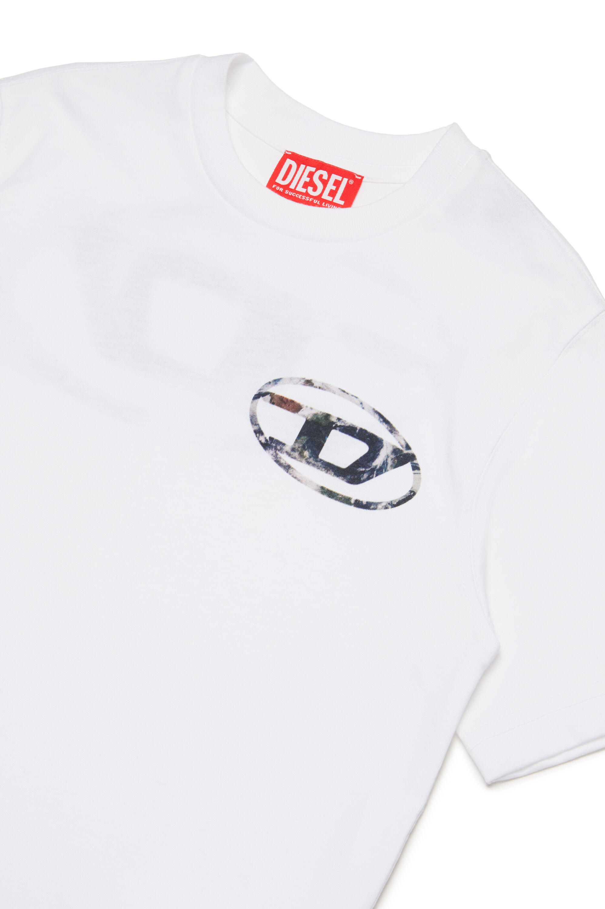 Diesel - TWASHL6 OVER, Male T-shirt with marble effect oval logo in ホワイト - Image 3