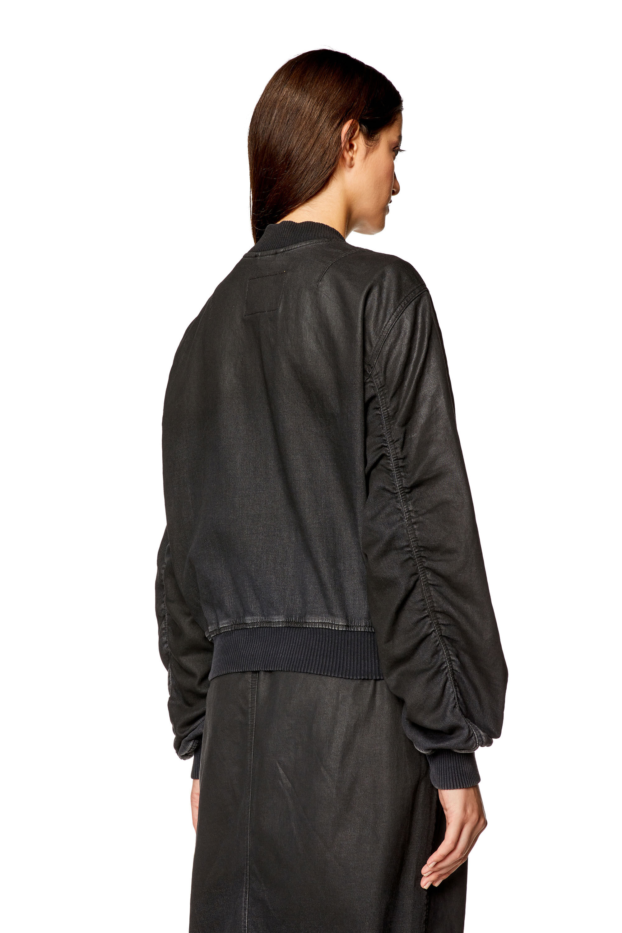 DE-KIDDO JOGG Bomber jacket in coated denim｜ブラック｜ウィメンズ 