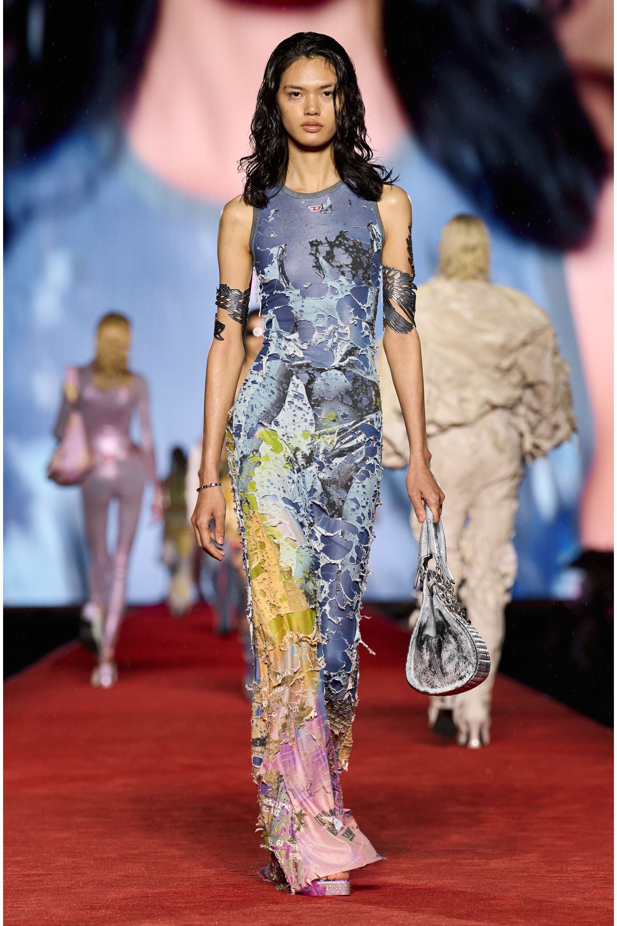 Diesel - D-LEELE, Female Destroyed jersey gown with poster print in マルチカラー - Image 5