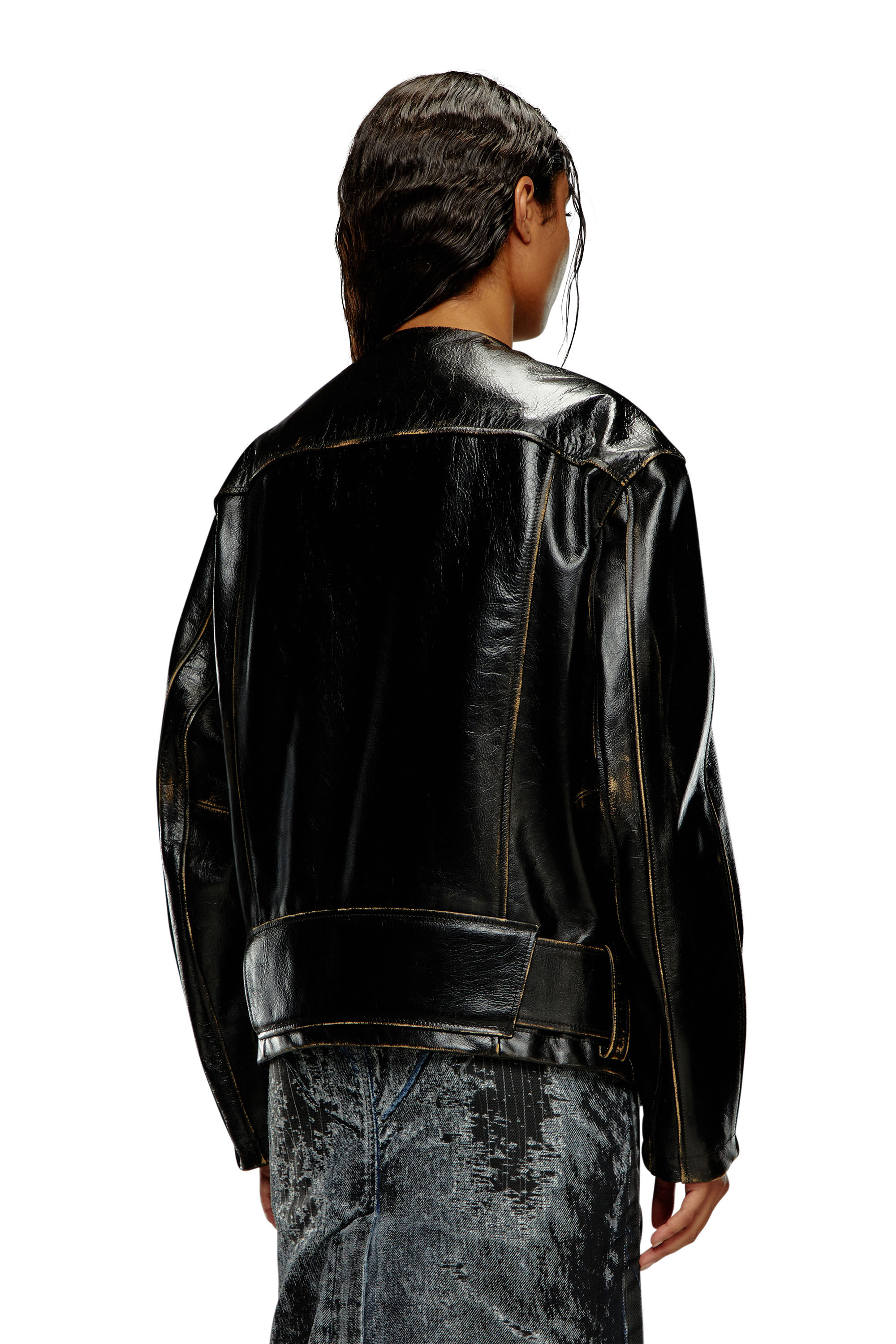 Diesel - L-MARGY, Female Oversized biker jacket in brushed leather in ブラック - Image 5