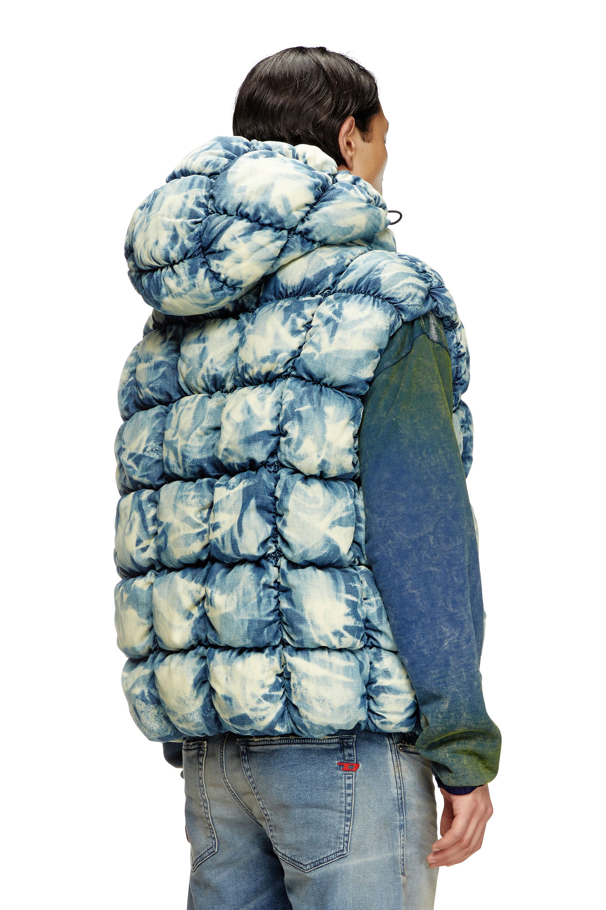 Diesel - W-THYS, Unisex's Tie-dyed denim puffer vest in ブルー - 4