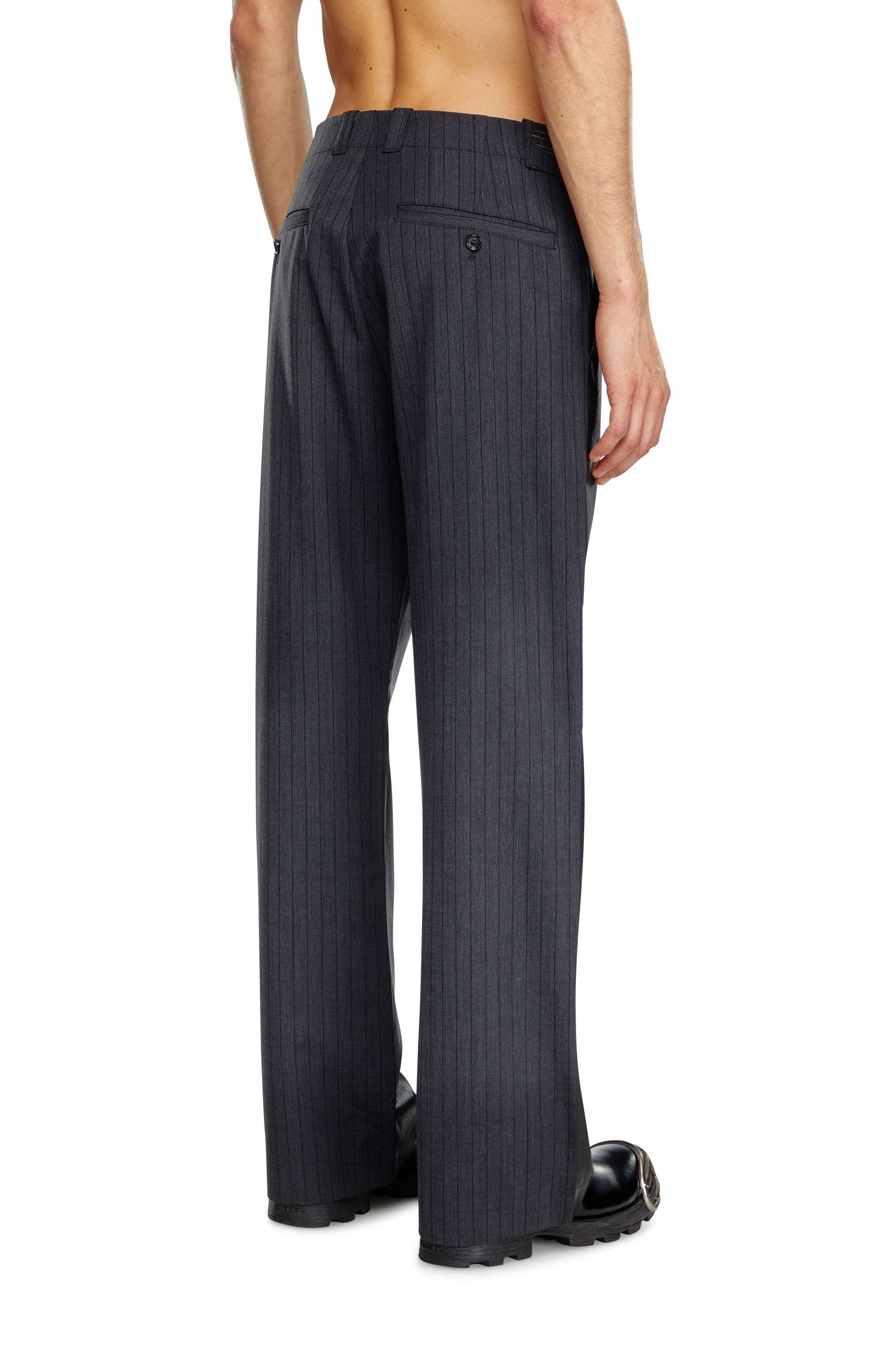Diesel - P-STANLEY, Male Pinstripe pants with coated front in ブラック - Image 4