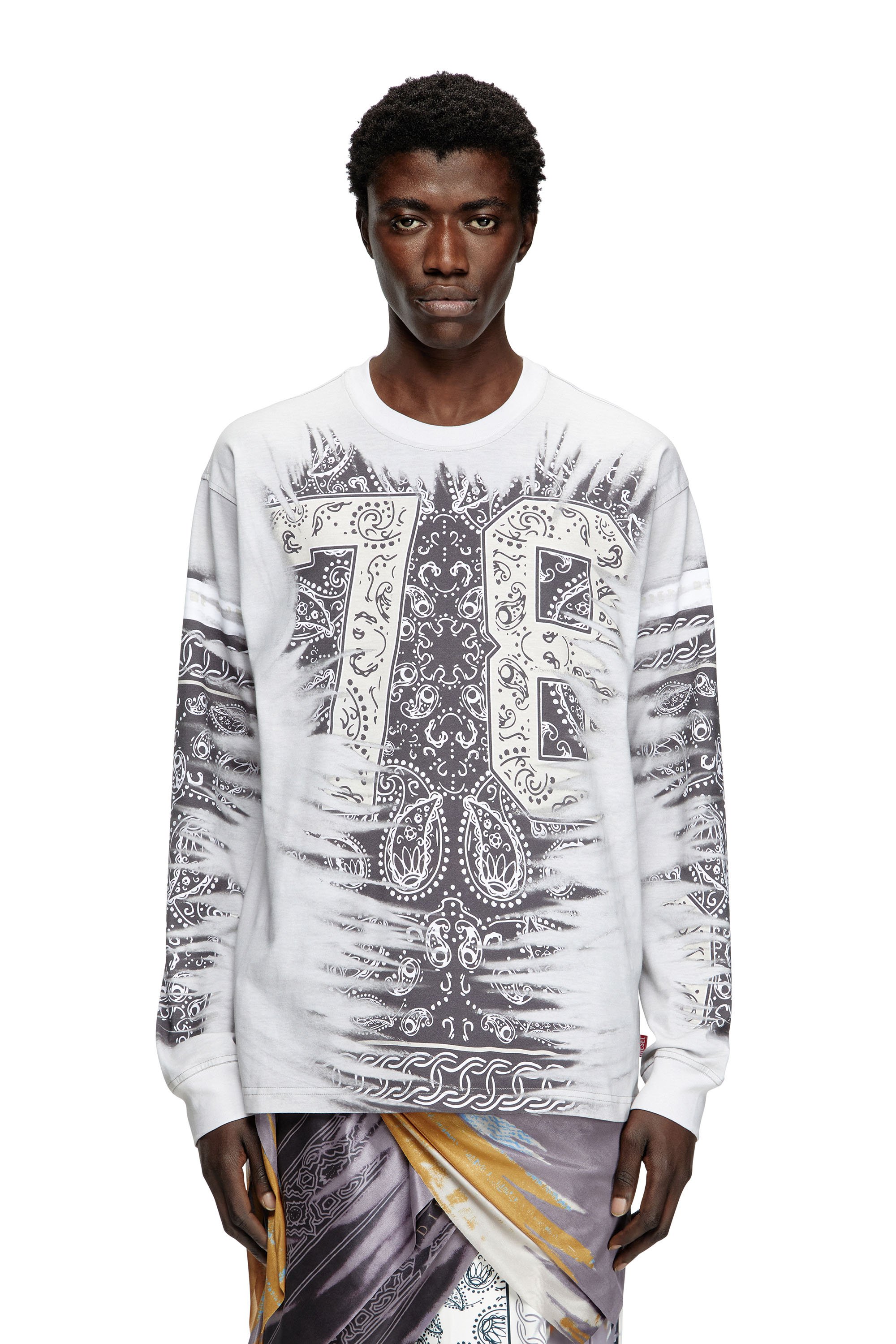 Diesel - T-NORM-LS-R1, Male's Long-sleeve T-shirt with 78 print in ブラック/ホワイト - 1