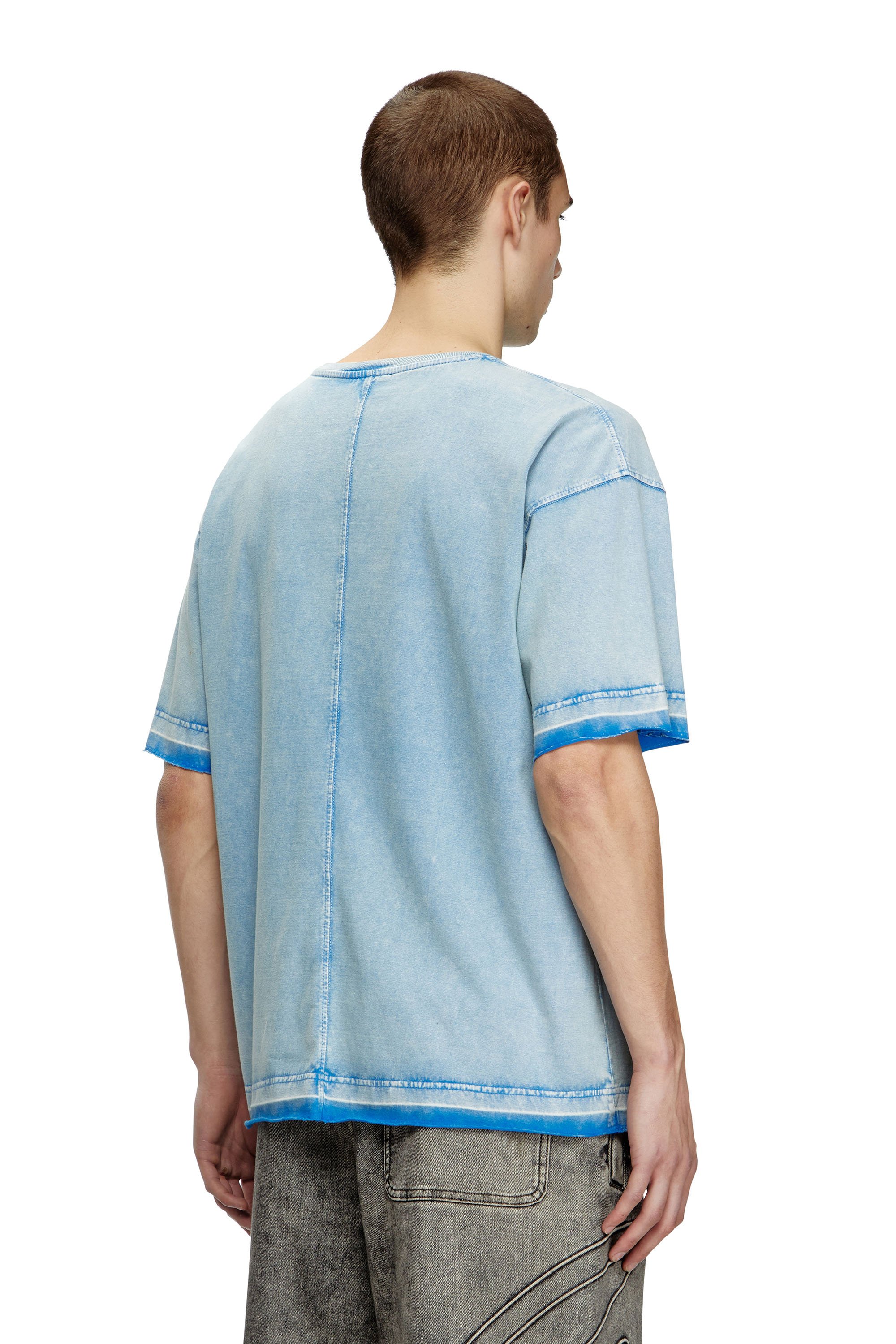 Diesel - T-HOXT, Male's Denim-look T-shirt with released hems in ライトブルー - 4