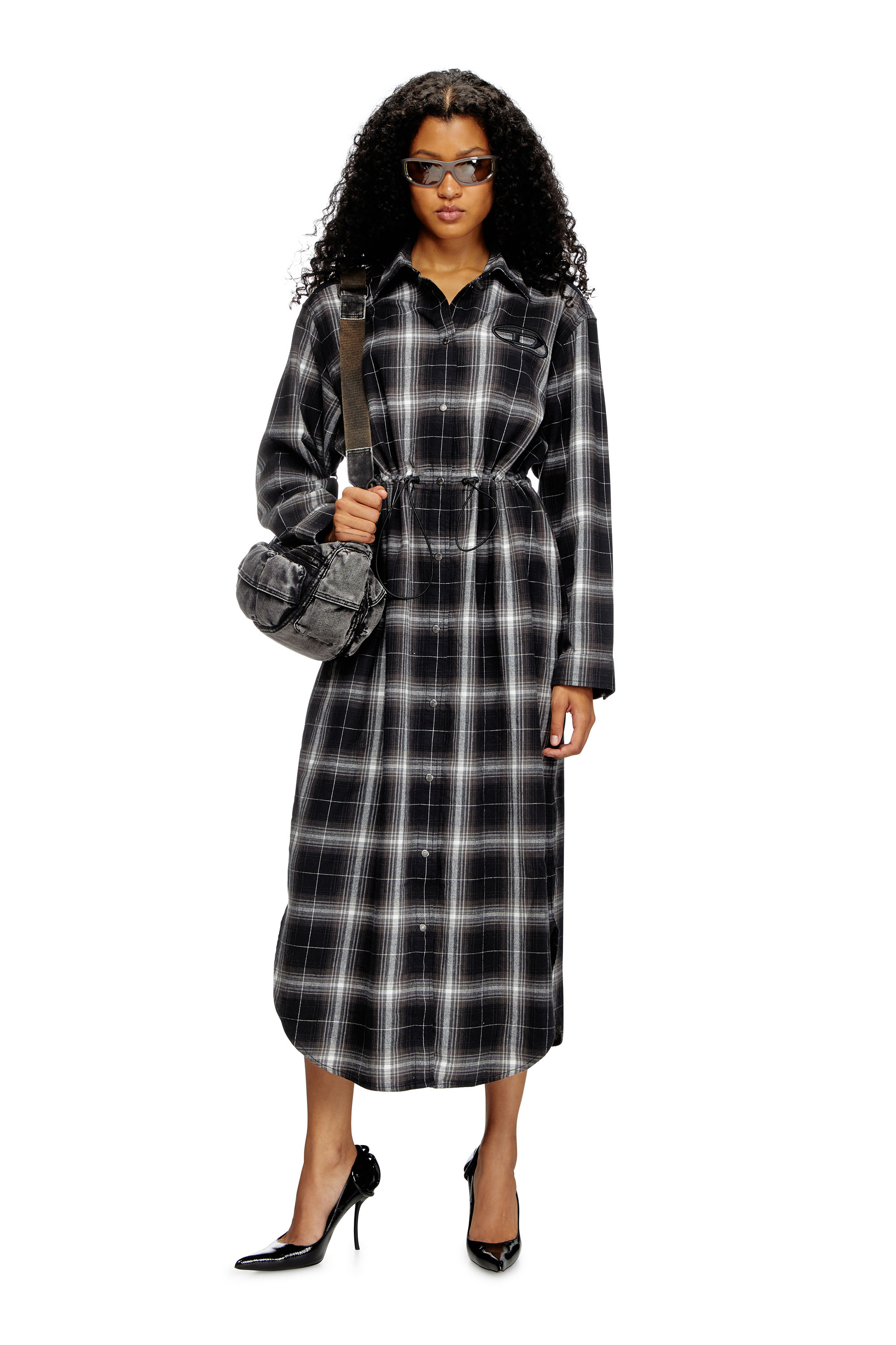 Diesel - D-REAMER, Female's Midi shirt dress in check flannel in ブラック/ホワイト - 1