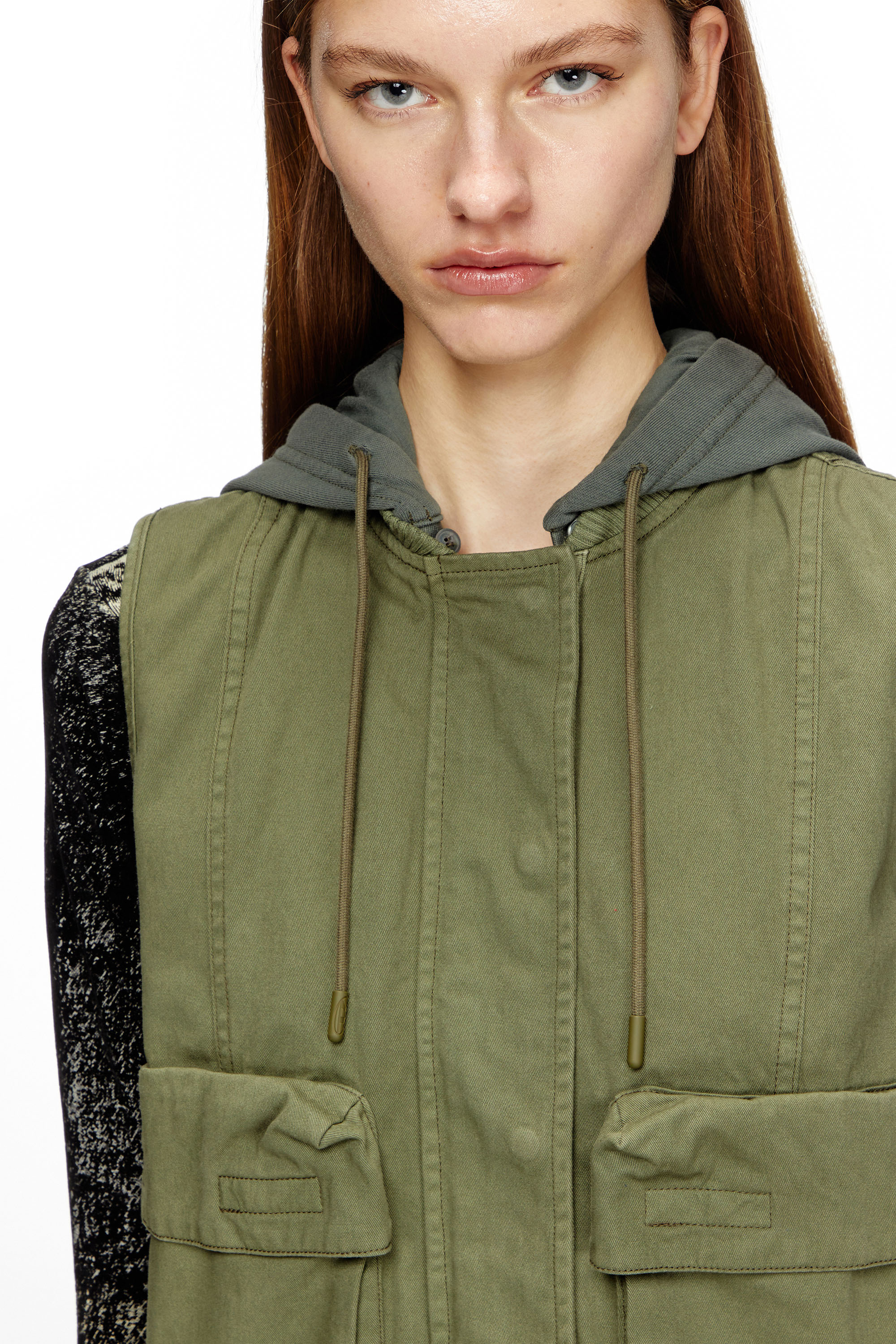 Diesel - G-ENESIS, Female's Hooded cargo vest in cotton twill in ミリタリーグリーン - 5