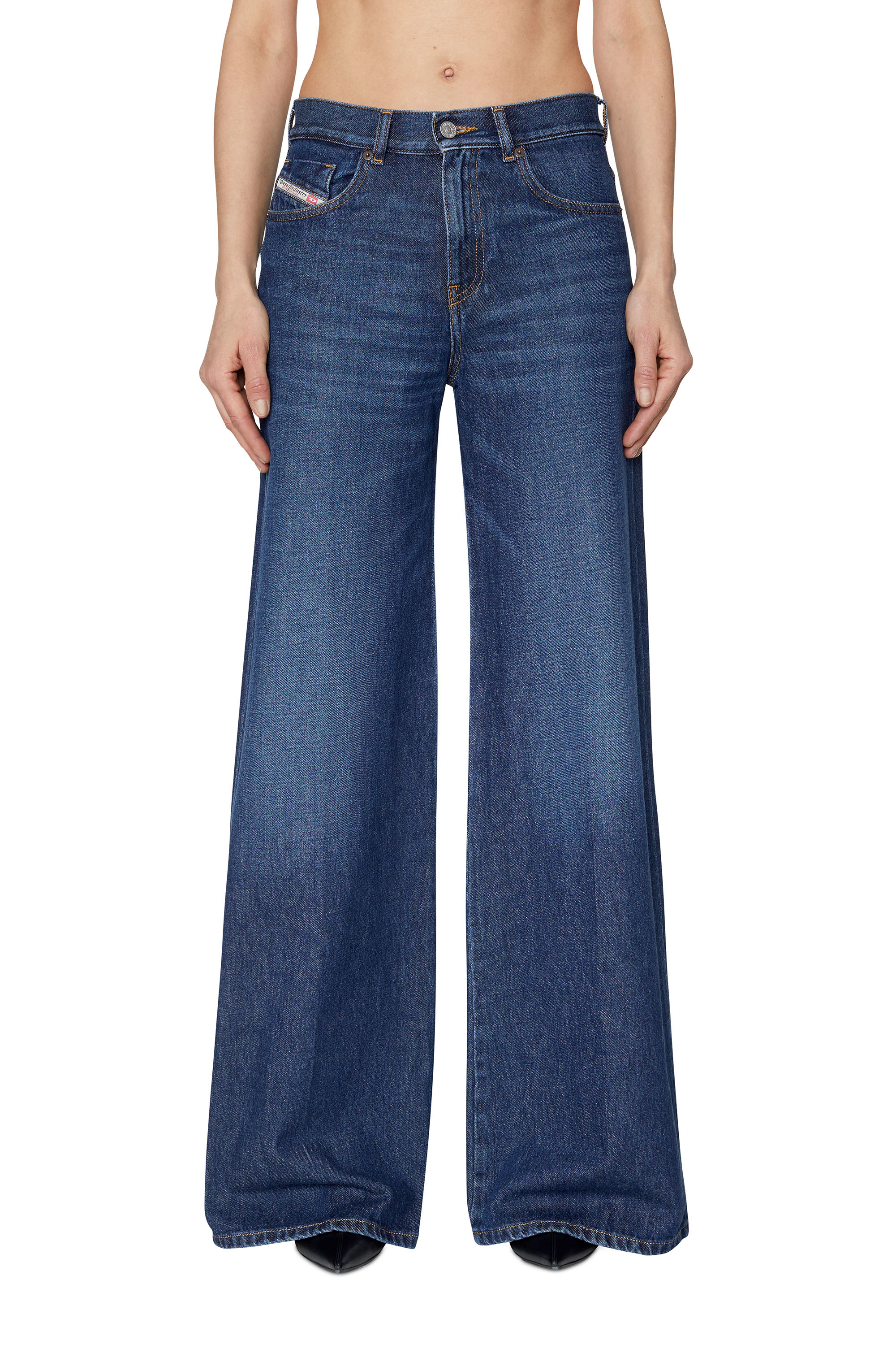 Bootcut and Flare Jeans 1978 D-Akemi 09C03