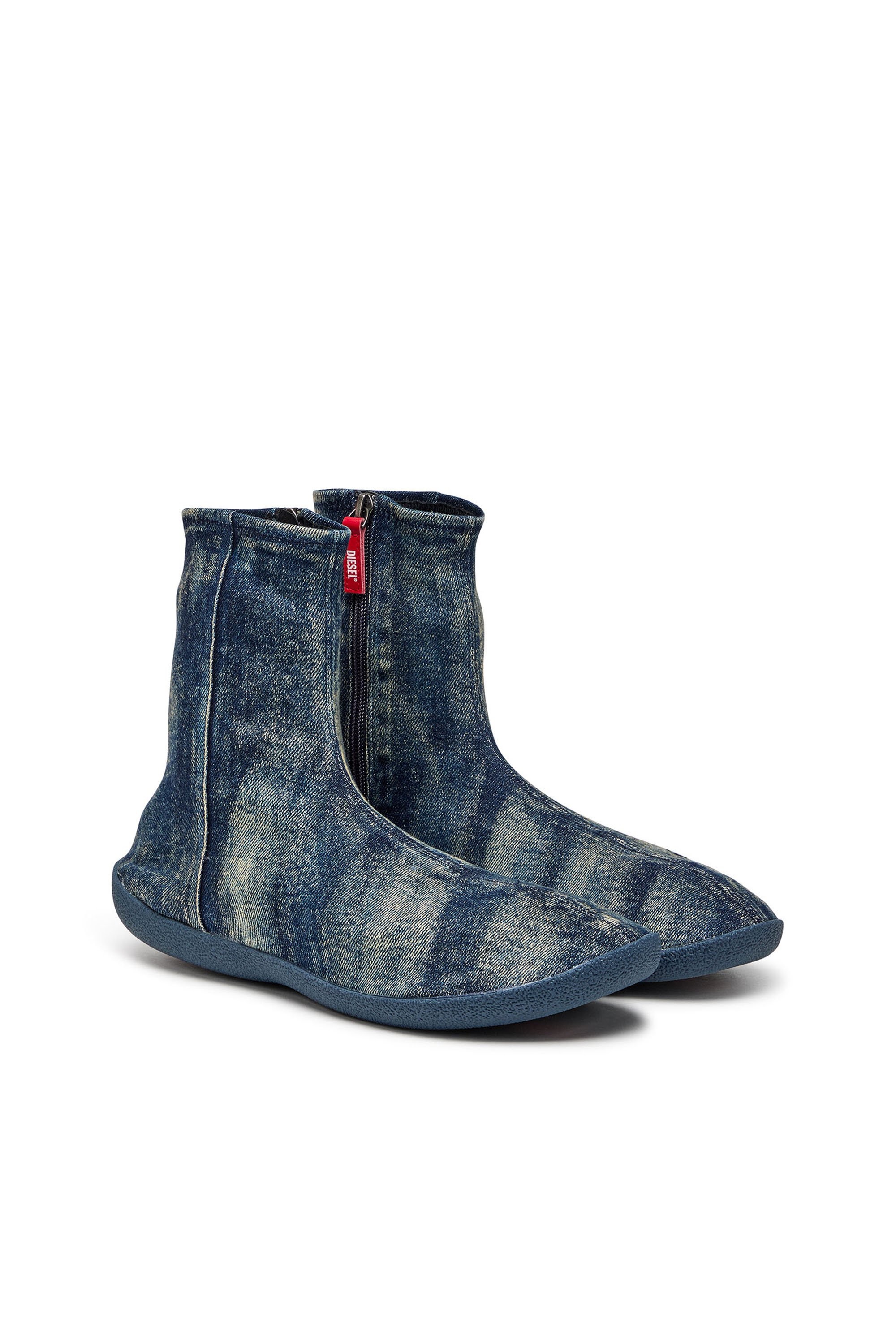 Diesel - D-SHOCK BT, Male's D-Shock Bt-Socks boots in solarised denim in ブルー - 2