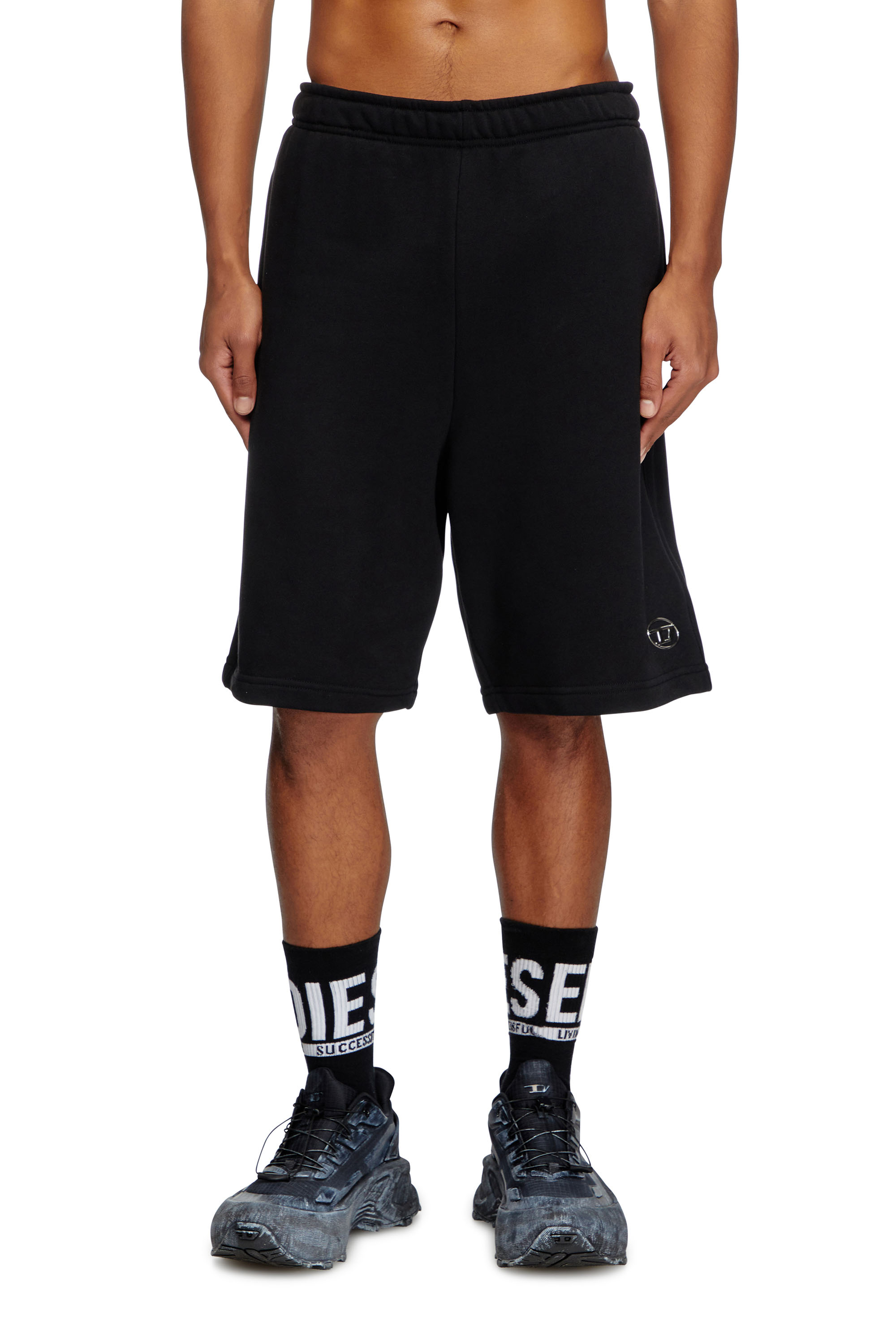 Diesel - P-MARSHY-OD, Male's Sweat shorts with silver Oval D in ブラック - 1