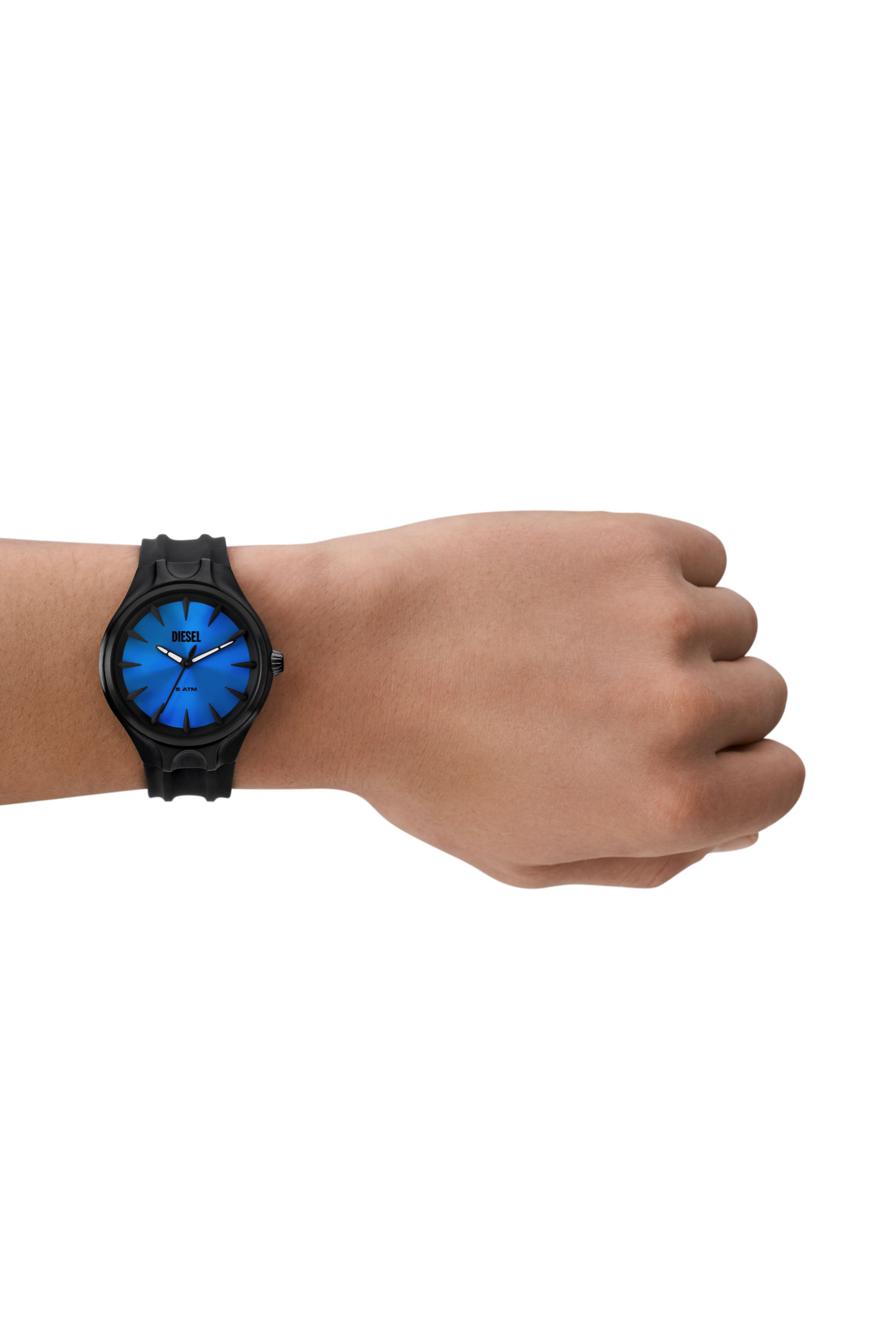 Diesel - DZ2203, Male Streamline three-hand black silicone watch in ブラック - Image 4