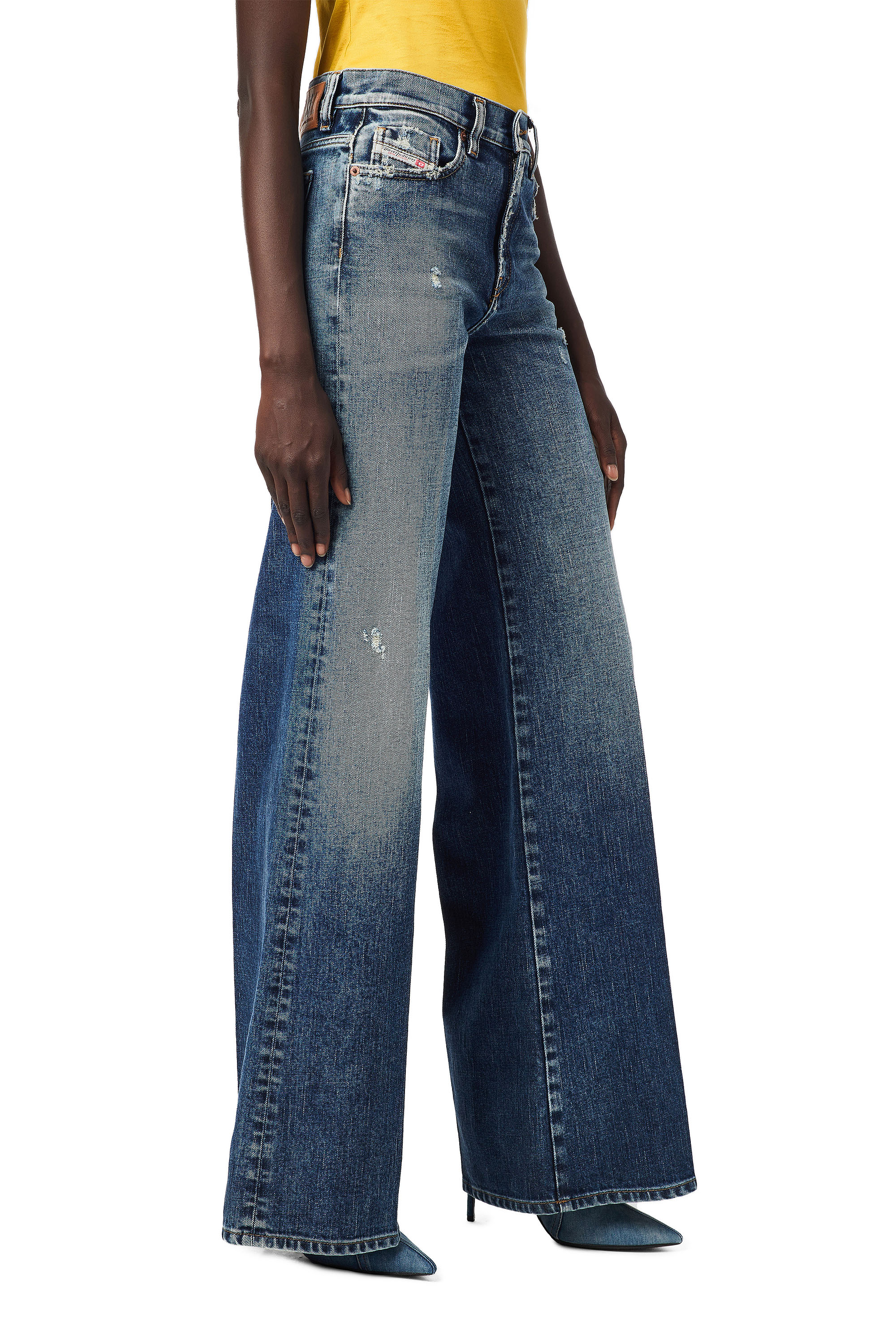 D-Akemi 09B17 Bootcut and Flare Jeans