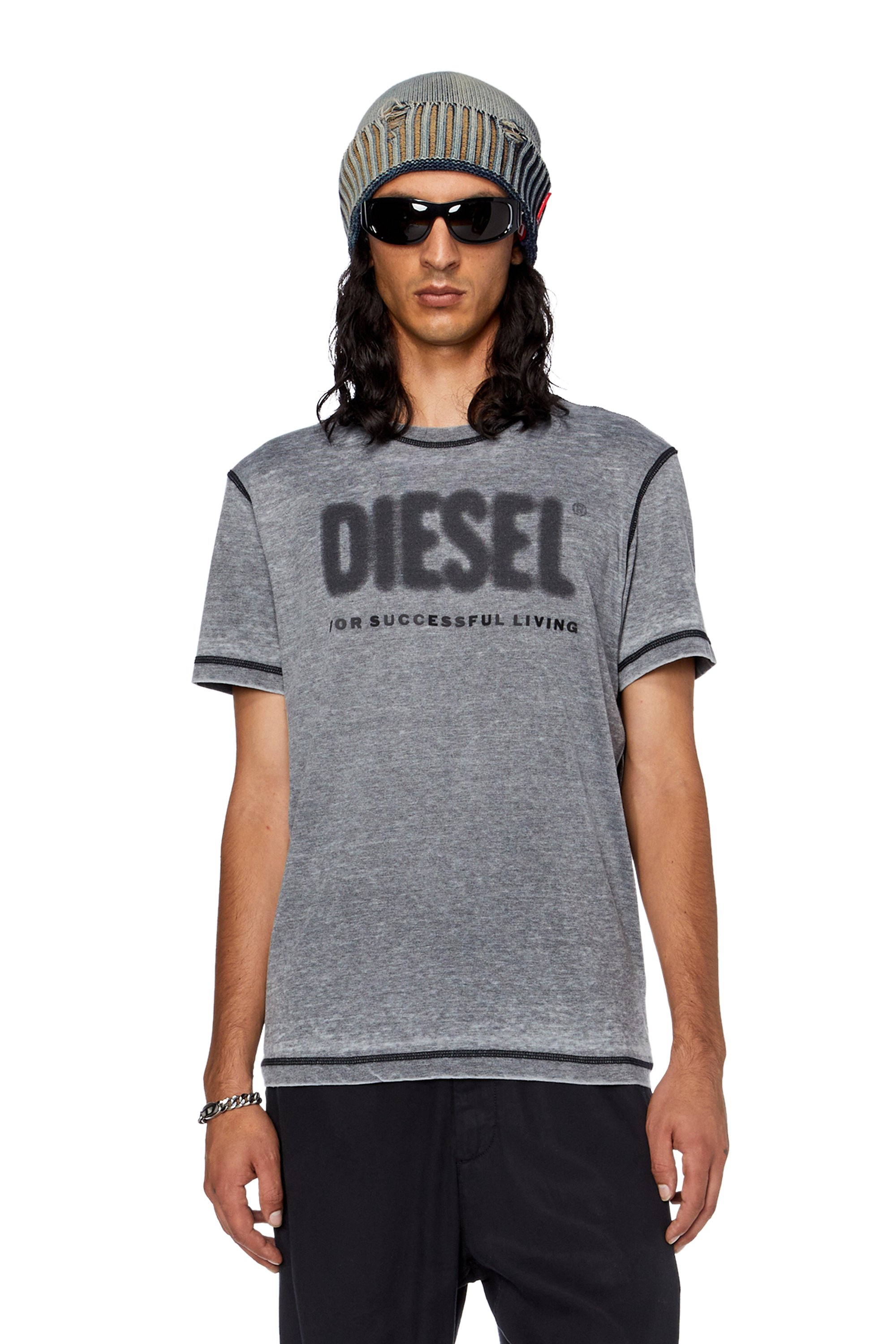 1983 Z9C33 A03584Z9C33 デニム(MEN)|DIESEL(ディーゼル)公式