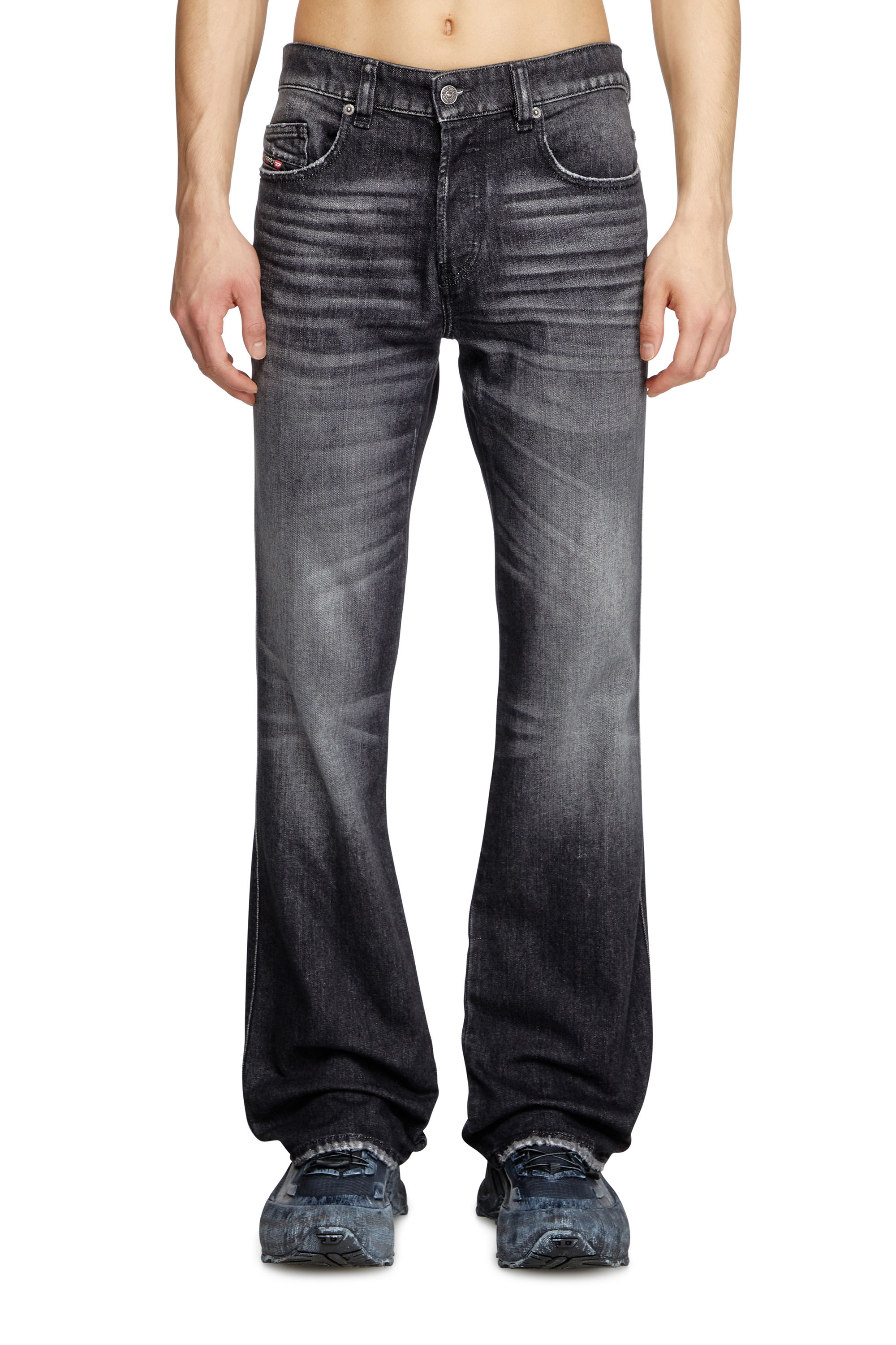 Diesel - Male's Bootcut Jeans 1998 D-Buck 09L50, ブラック/ダークグレー - 1