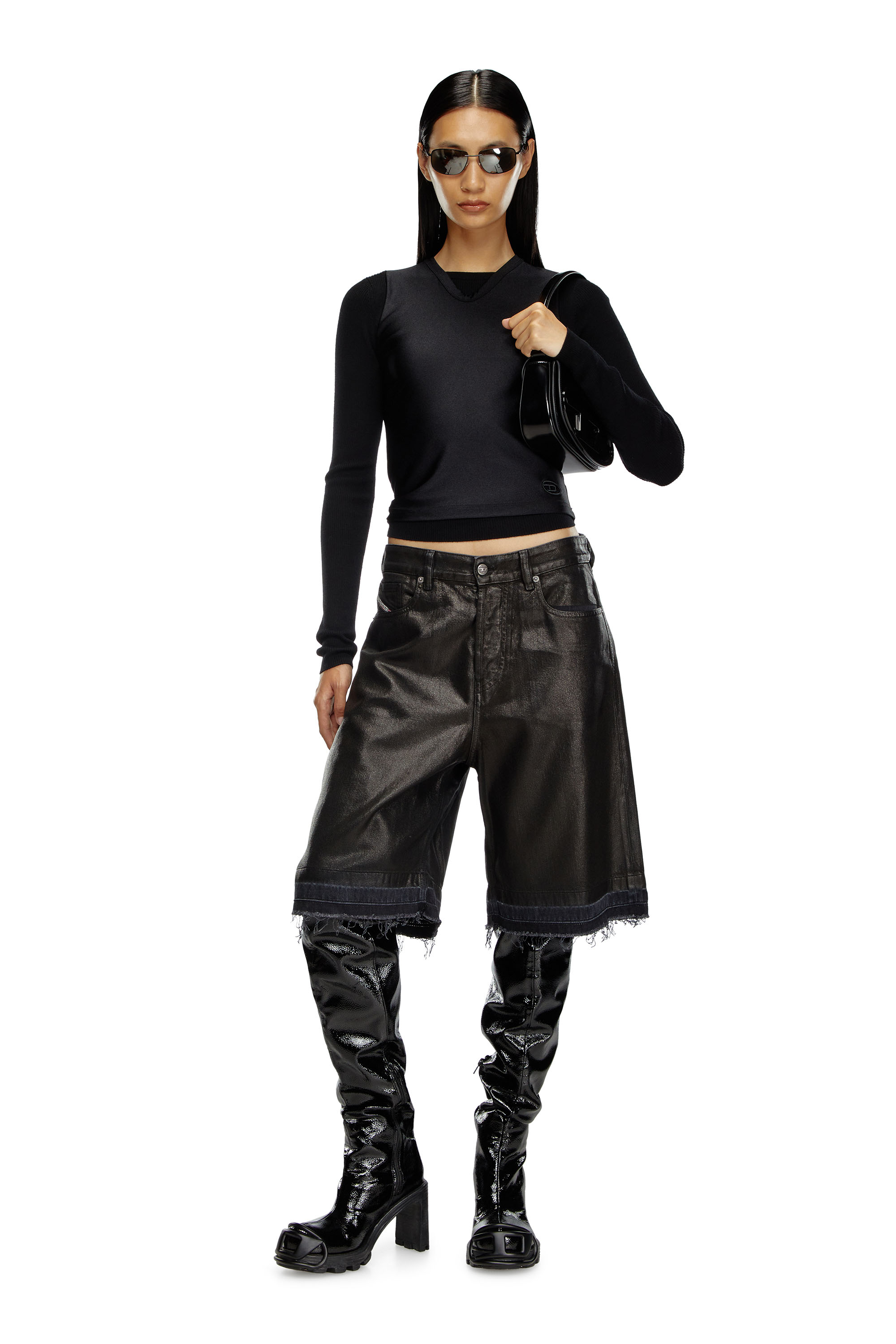 Diesel - DE-SIRE-SHORT, Female's Shorts in coated tailoring denim in ブラック - 2