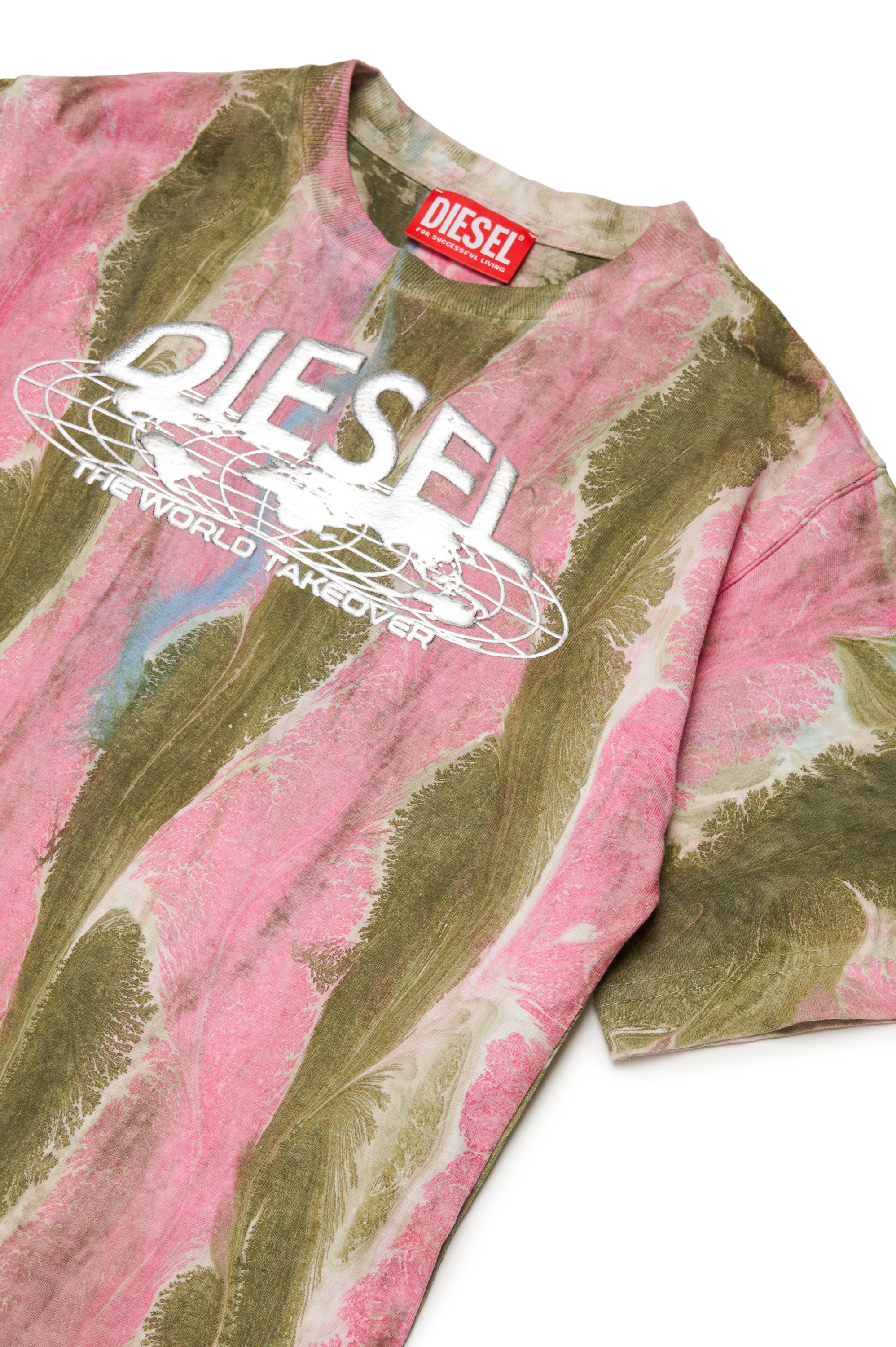 Diesel - TWASHL2 OVER, Unisex T-shirt with wavy pattern in マルチカラー - Image 3