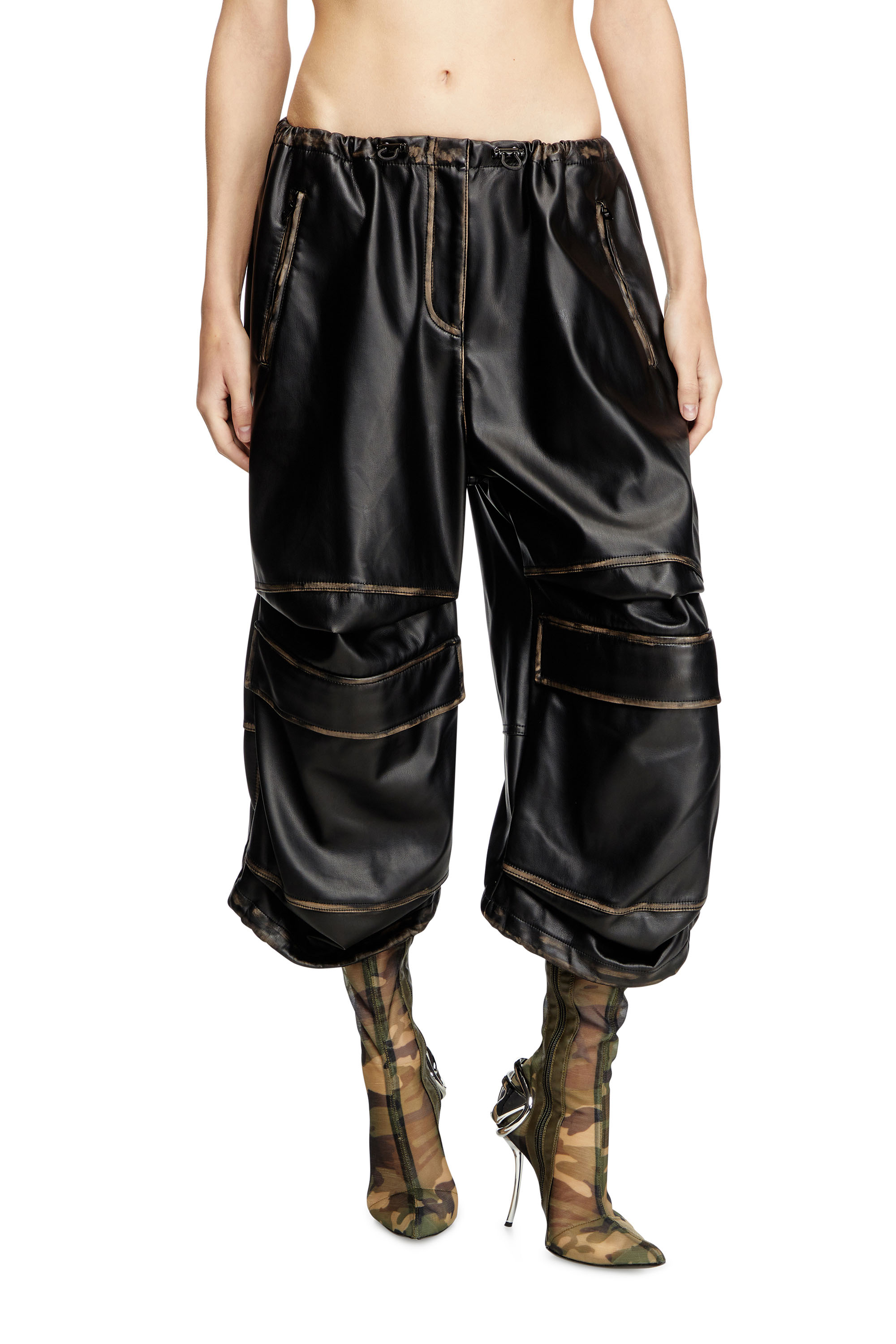 Diesel - P-DAYETZ-SHORT-FEM, Female's Pleather cargo Bermuda pants in ブラック - 1