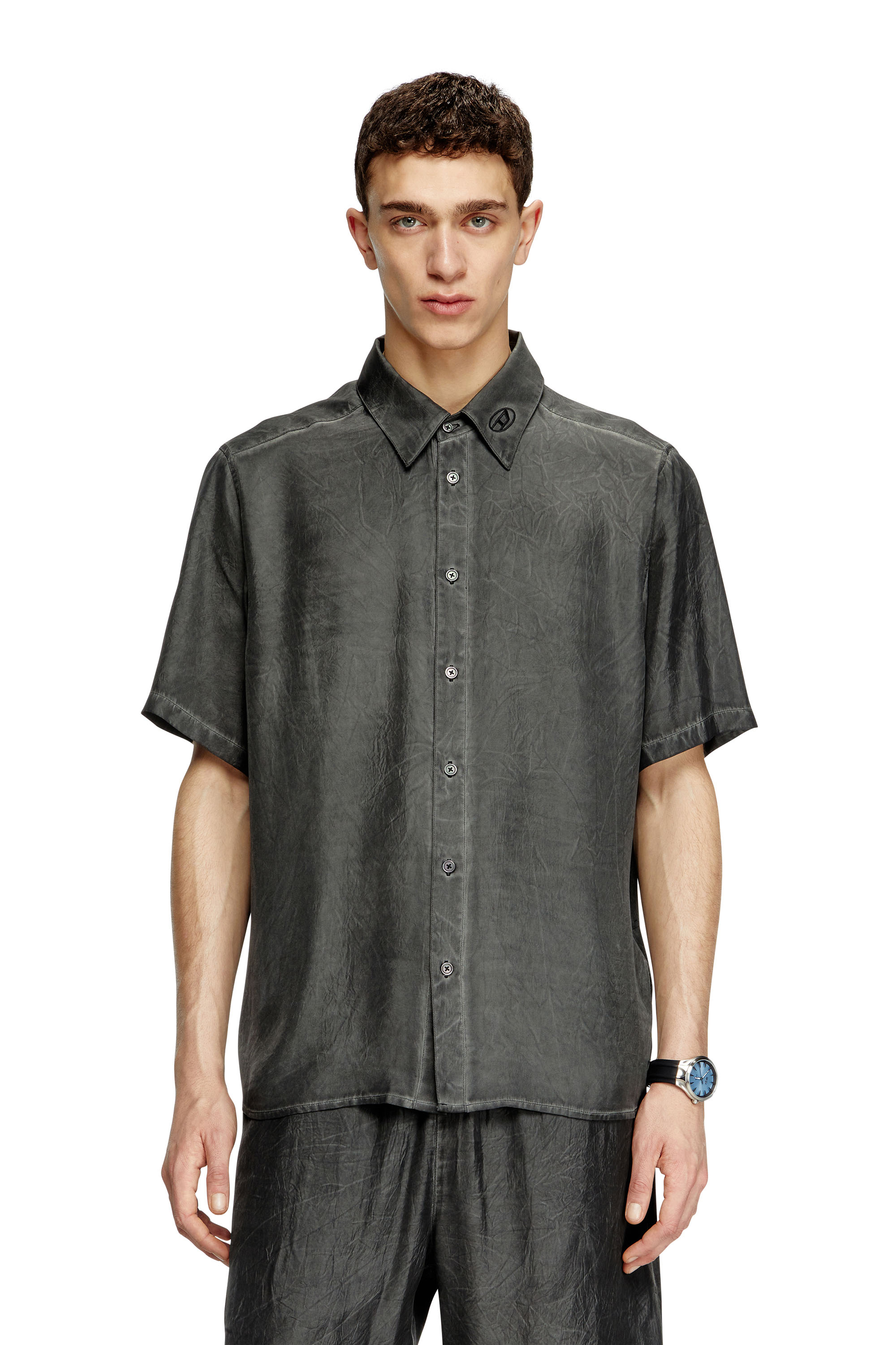 Diesel - S-LEON-SHORT, Unisex's Crinkled short-sleeve shirt with logo collar in ブラック - 1