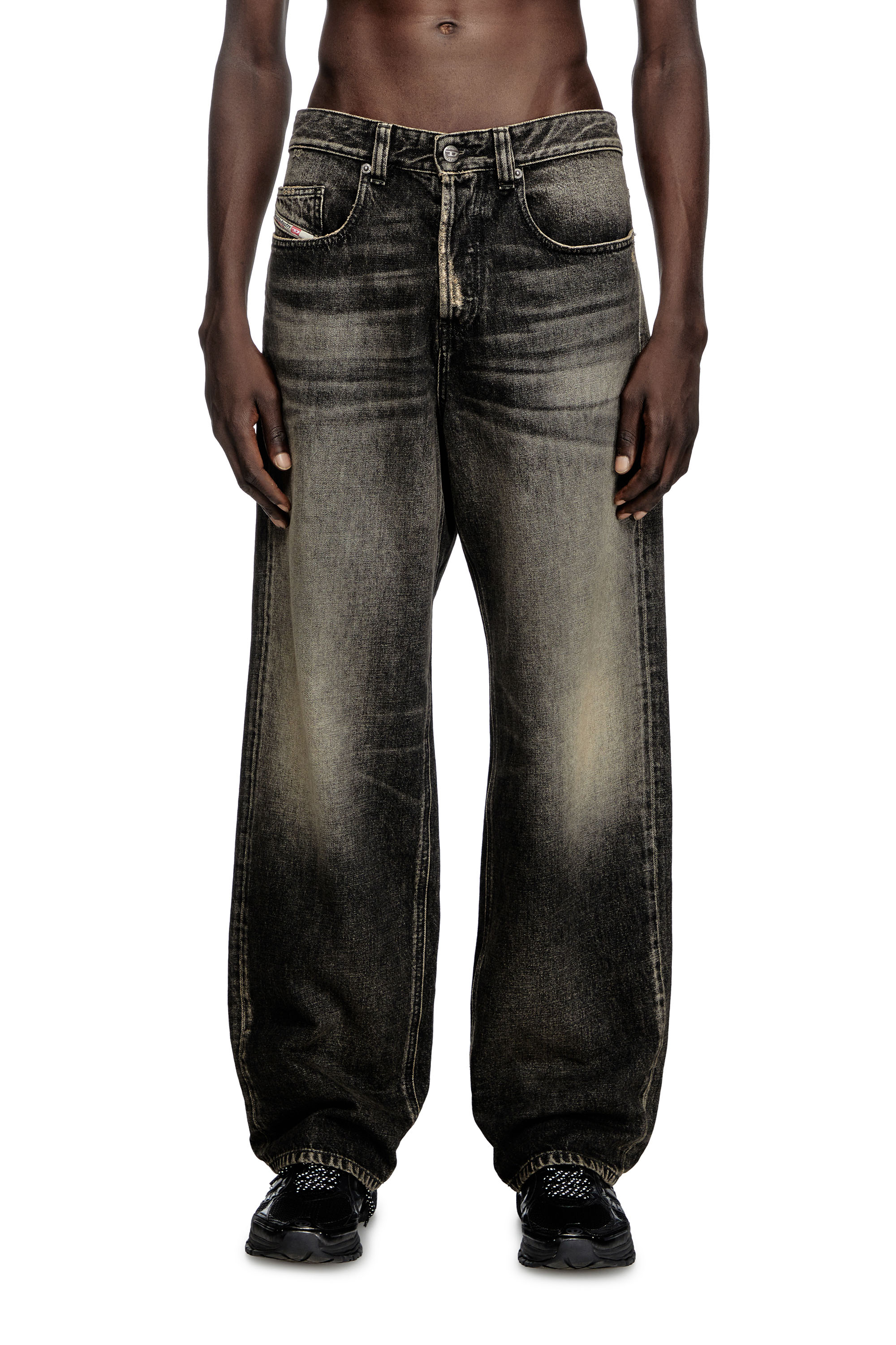 Diesel - Male's Relaxed Jeans 2001 D-Macro 007Z1, ブラック/ダークグレー - 1