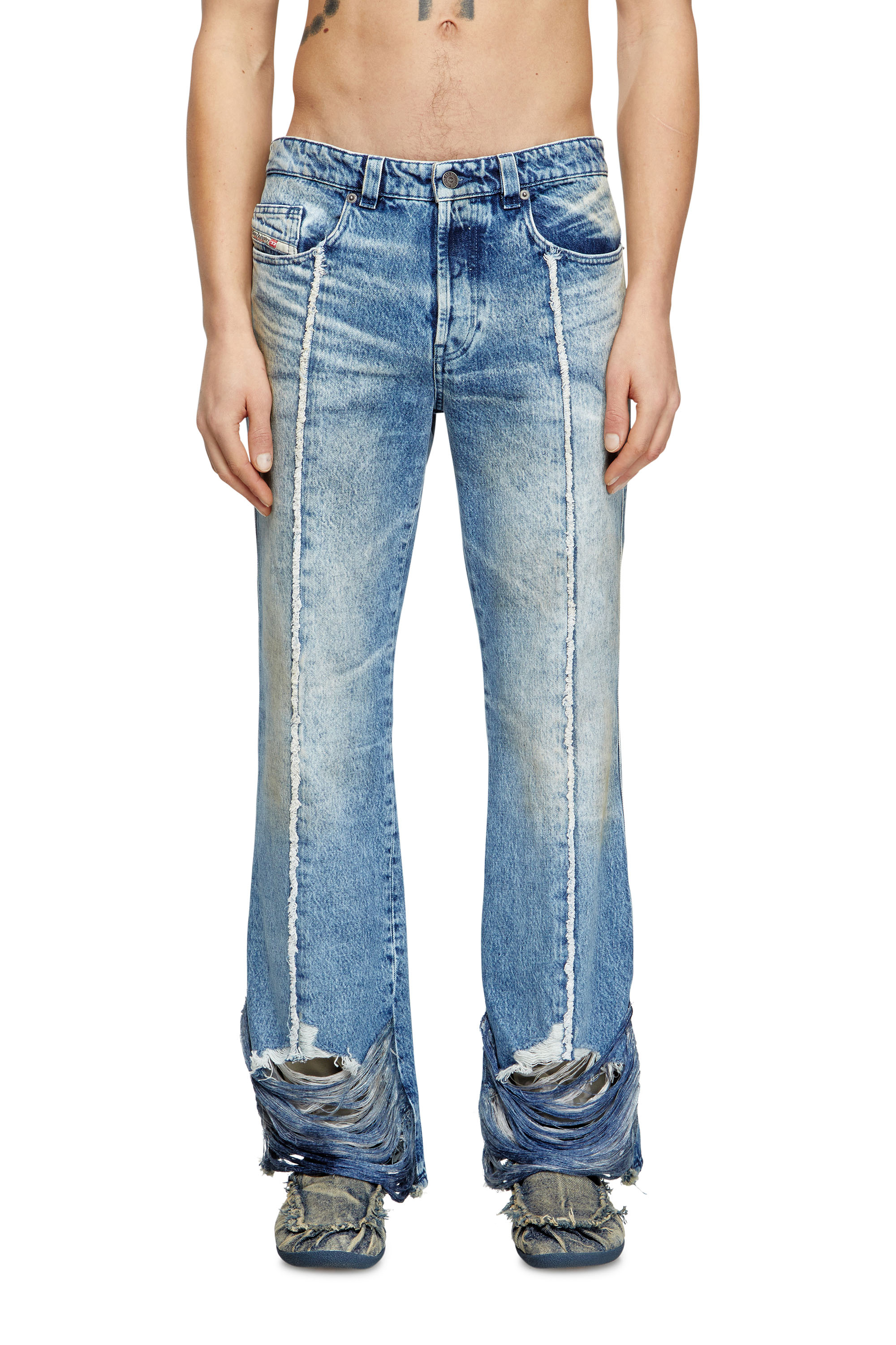 Diesel - Male's Bootcut Jeans 1998 D-Buck 0CMBM, ミディアムブルー - 1