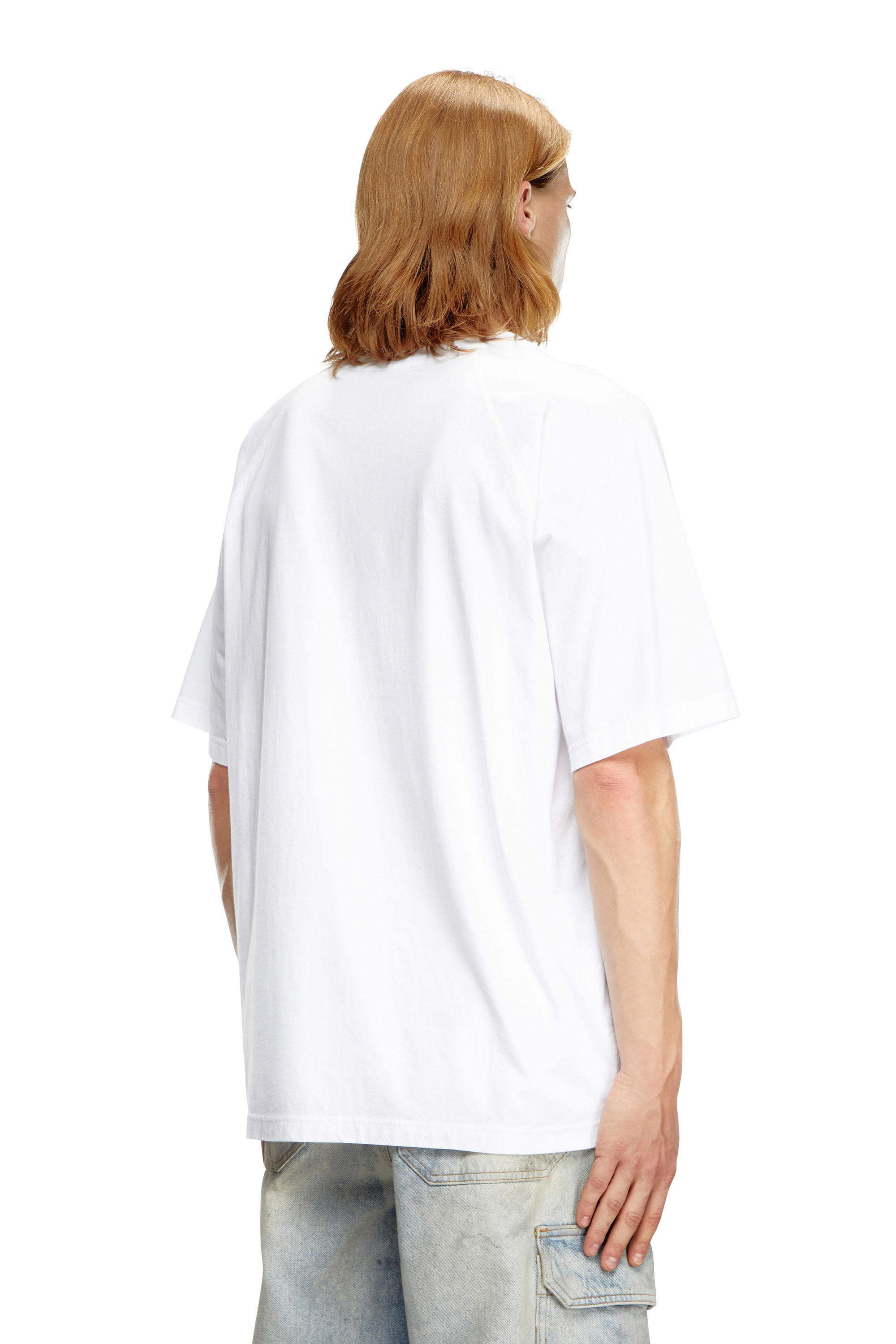 Diesel - T-ROXT-Q1, Male T-shirt with inside-out print in ホワイト - Image 4