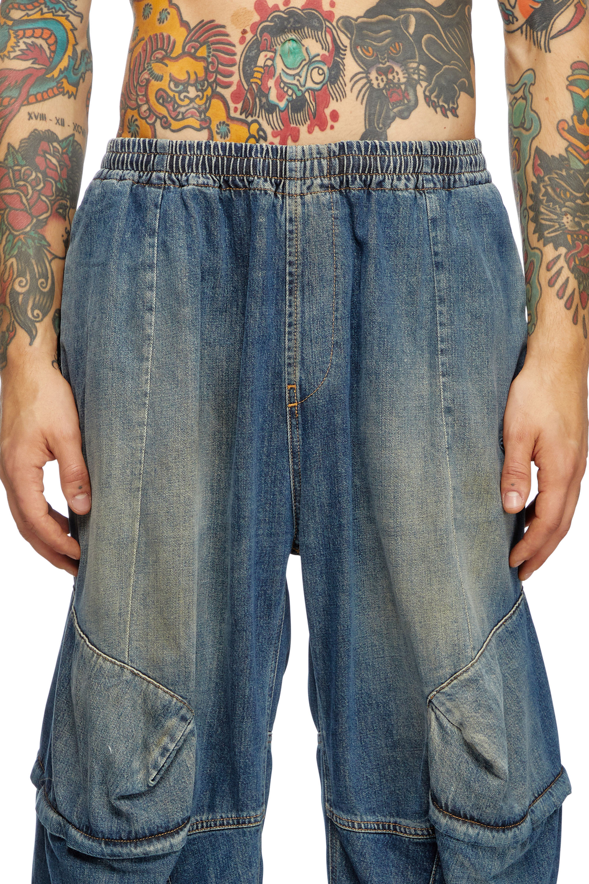 Diesel - D-PARA-SHORT-FSF, Unisex's Long cargo shorts in light utility denim in ミディアムブルー - 5