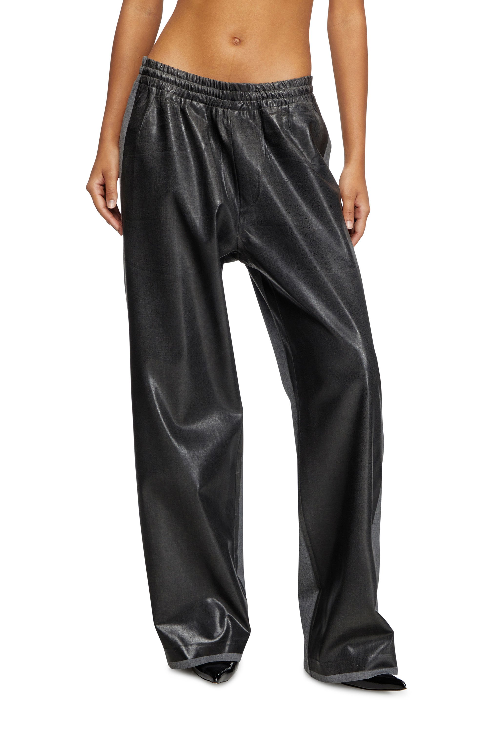 Diesel - P-CLAYS-DD, Unisex's Tailored track pants with coated front in ブラック - 1