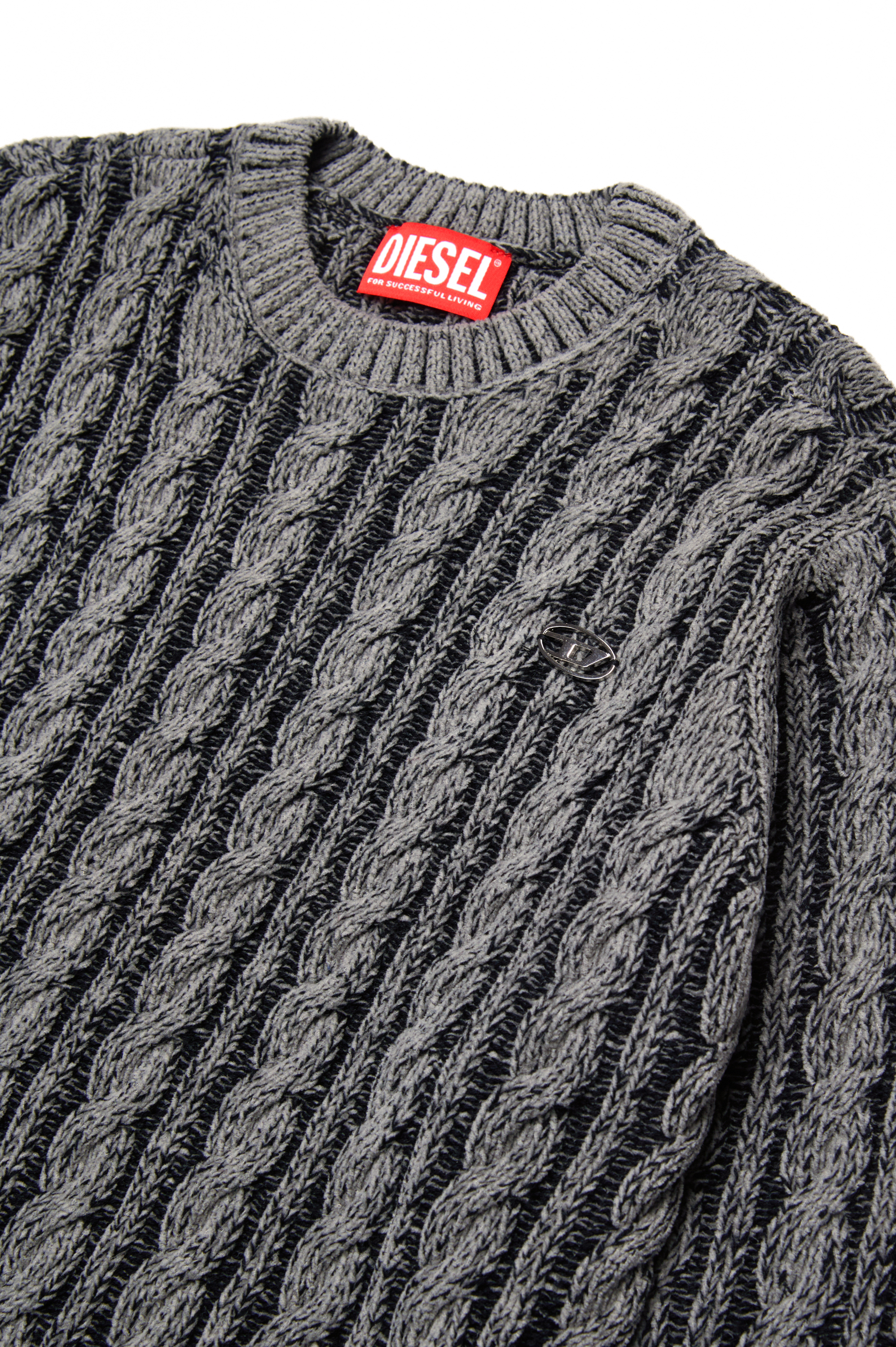 Diesel - KMOXIA OVER, Unisex Cable-knit jumper in two-tone yarn in ブラック - Image 3