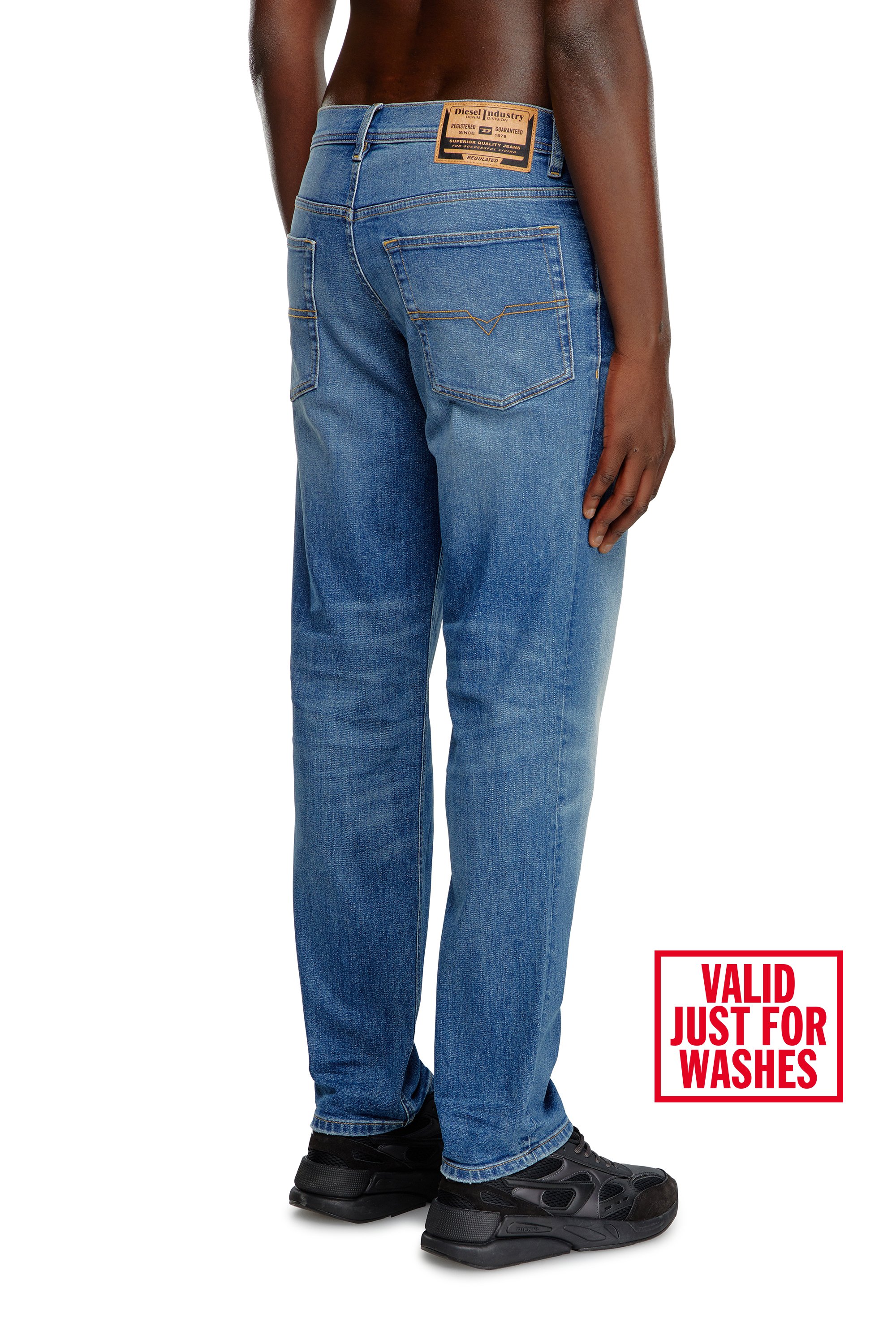 Diesel - Male's Regular Jeans 1985 Larkee RB105, null - 2