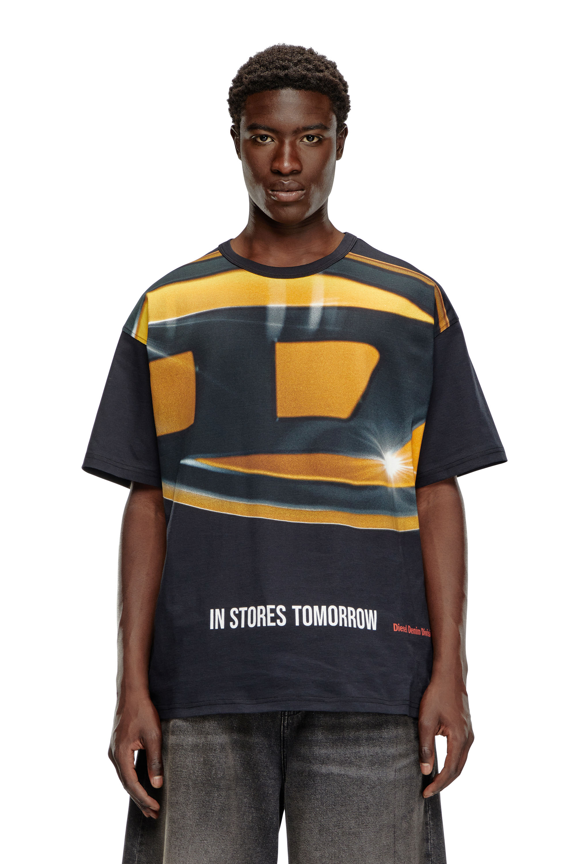 Diesel - T-BOXT-P1, Male T-shirt with Oval D poster print in ブラック - Image 5