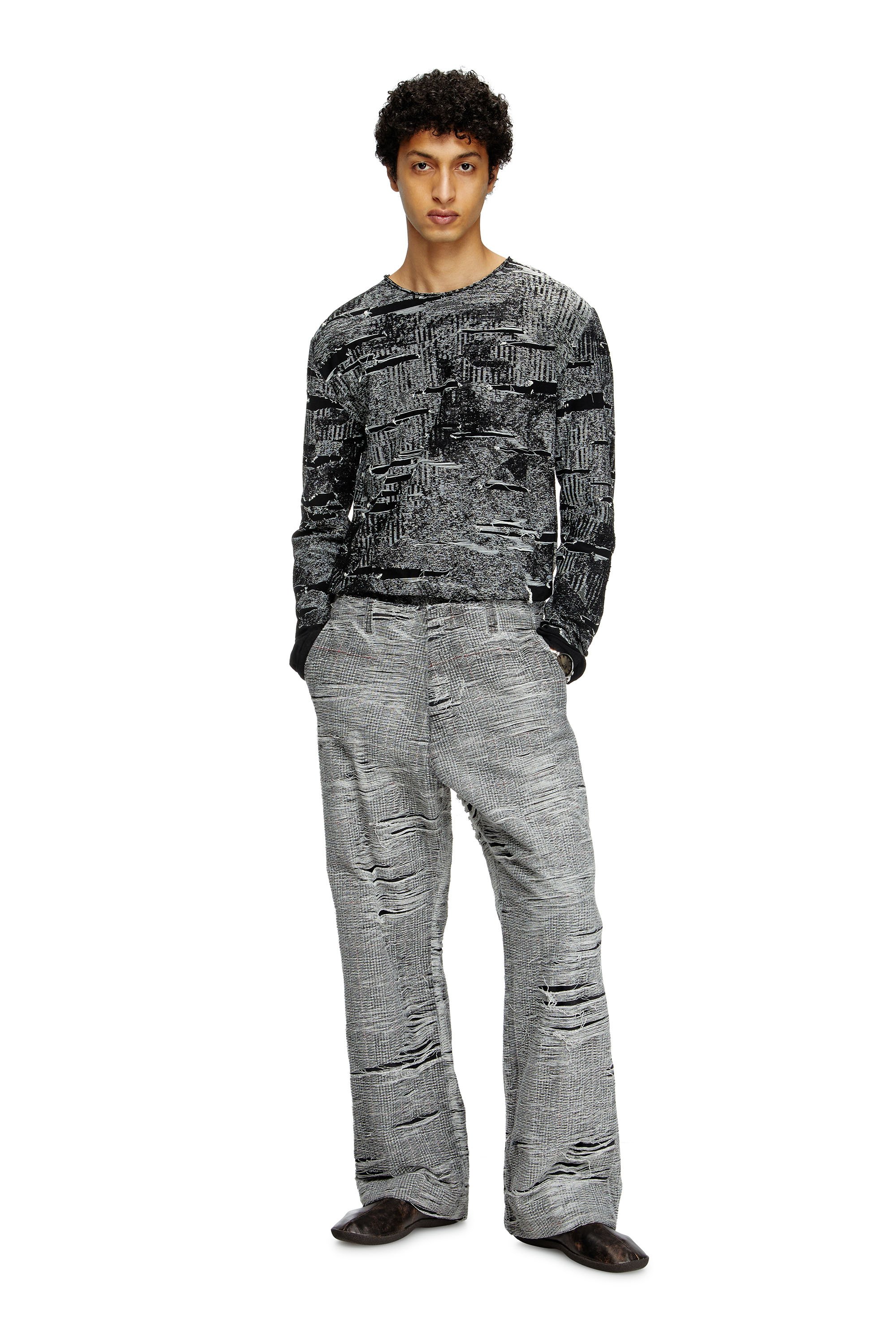 Diesel - K-CADMO, Male's Jumper with engineered distressing in ブラック - 2