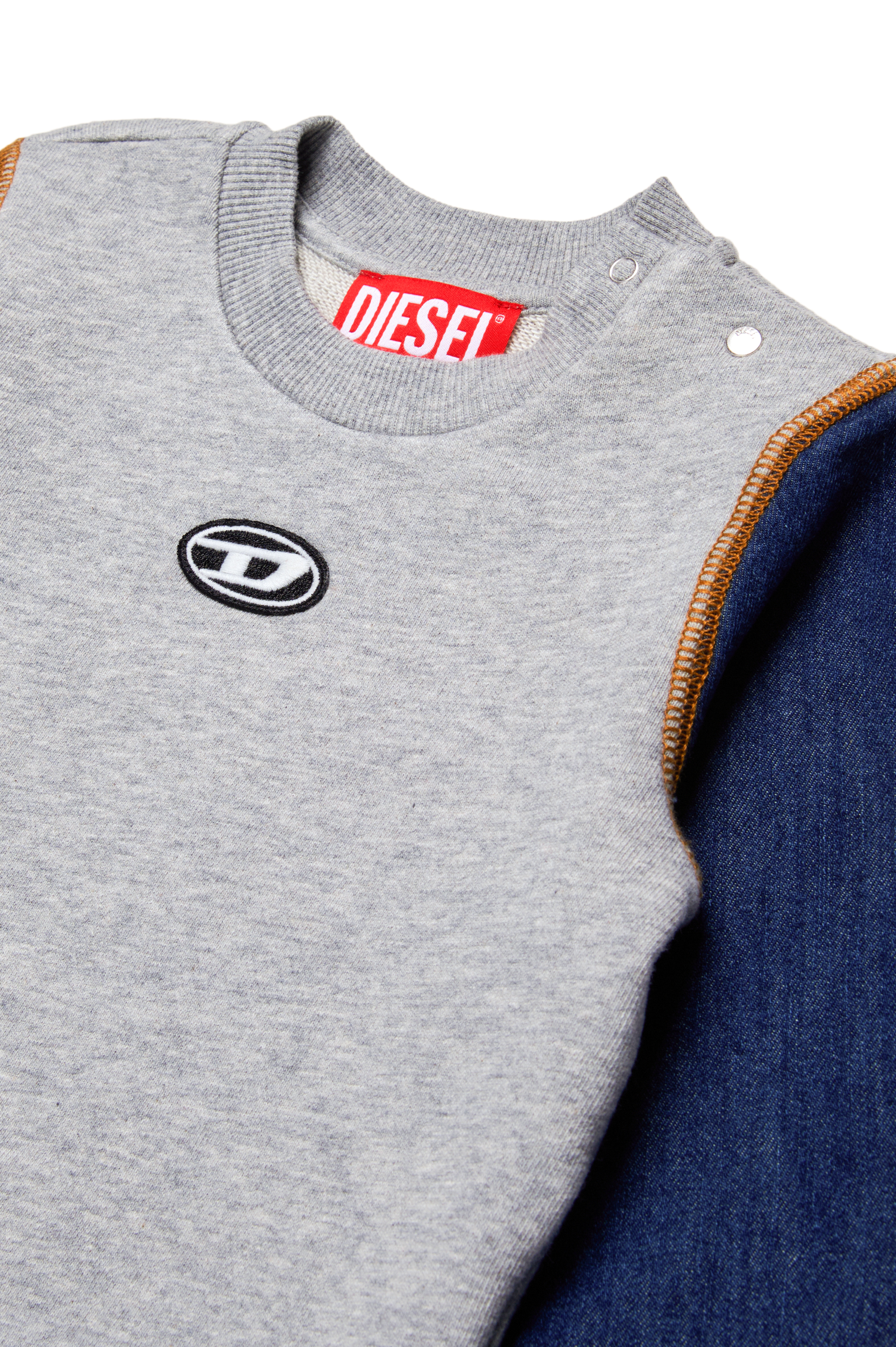 Diesel - SNOAHB, Unisex Sweatshirt with denim sleeves in マルチカラー - Image 3