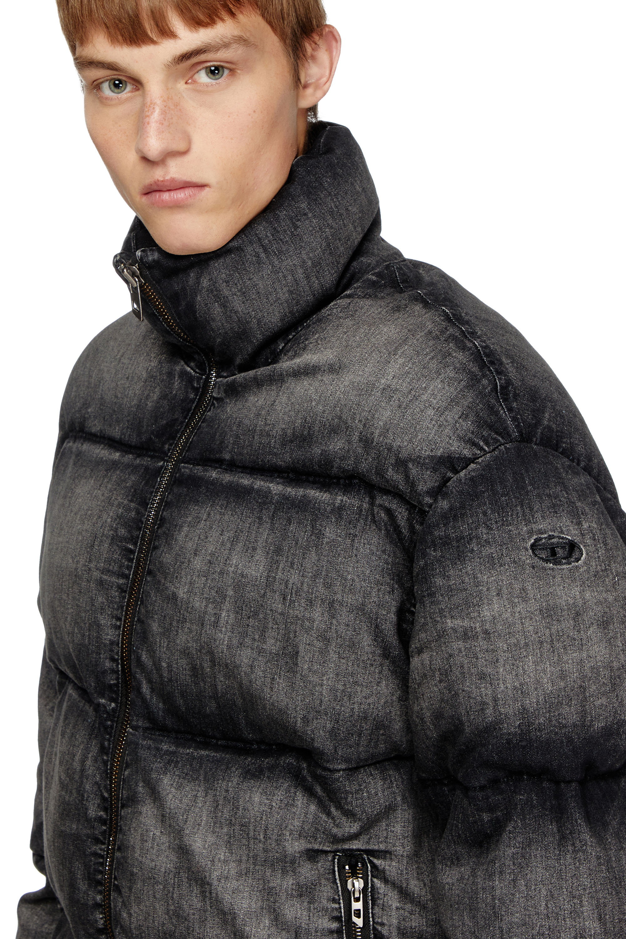 Diesel - W-MONS-A, Unisex's Faded denim puffer jacket in ブラック - 4