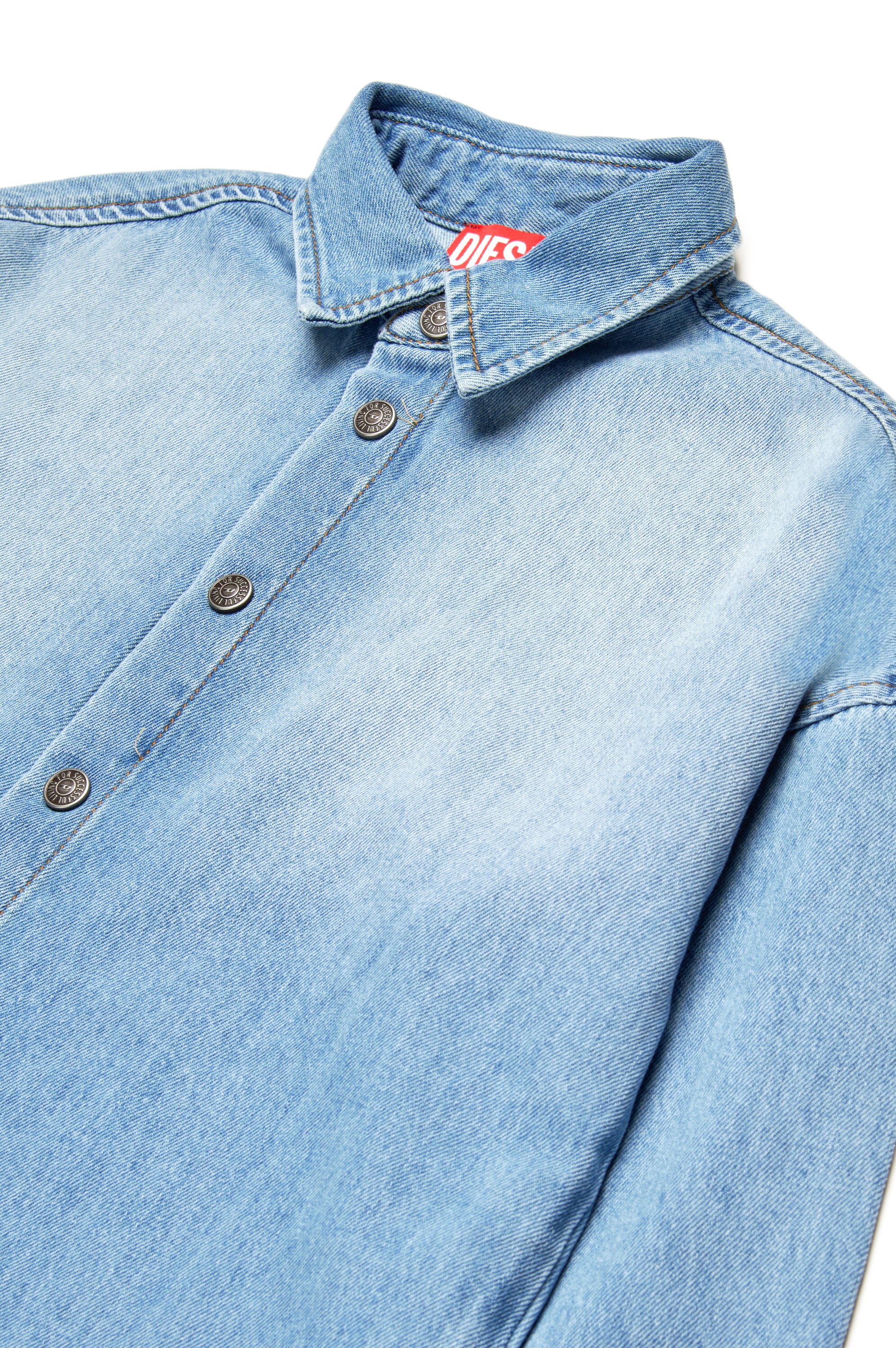 Diesel - CKAMA, Male's Denim shirt with frayed Oval D logo in ライトブルー - 3