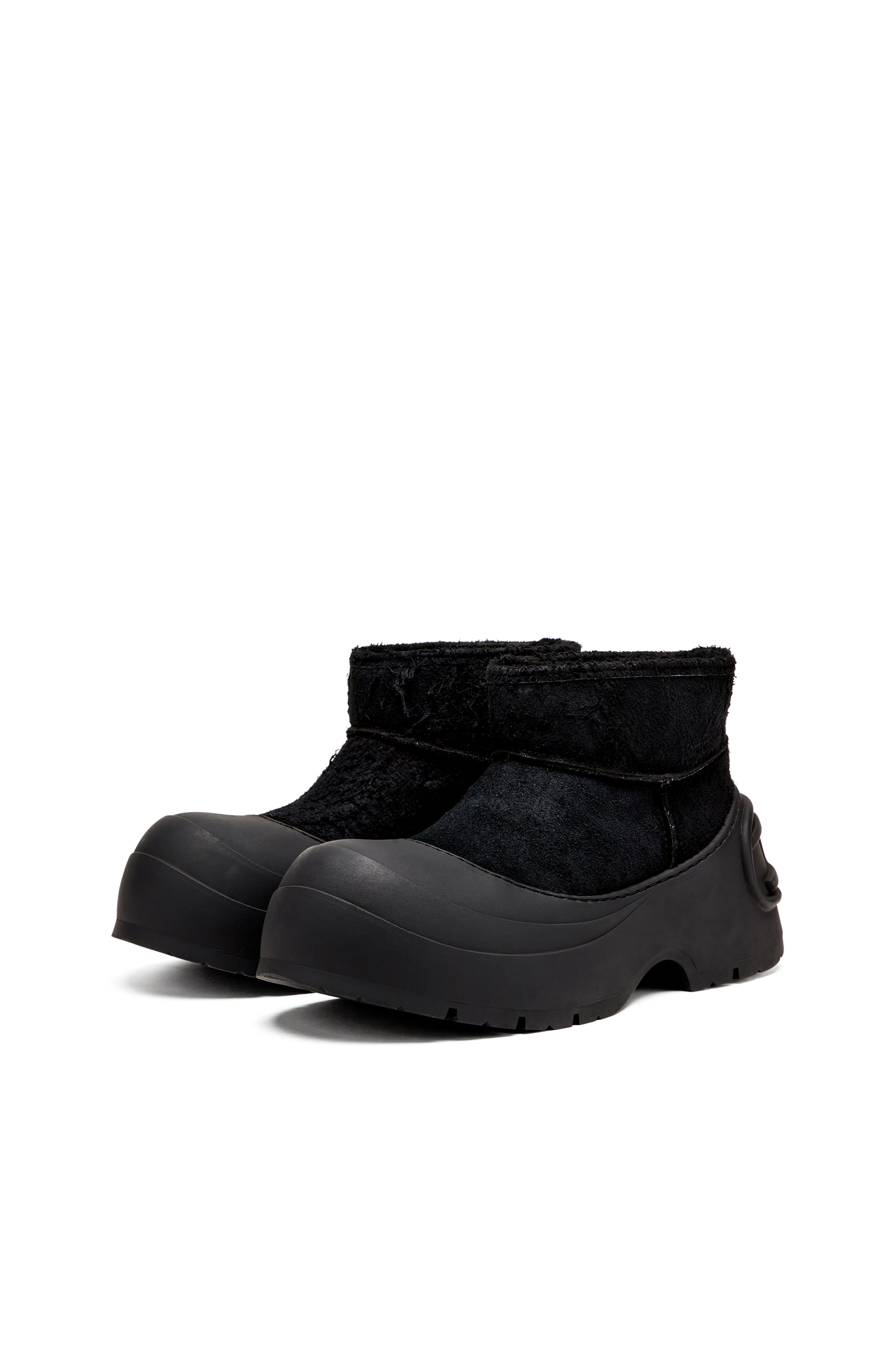 Diesel - D-DONALD MONTONE, Male's Chunky ankle boot with lug sole in ブラック - 8