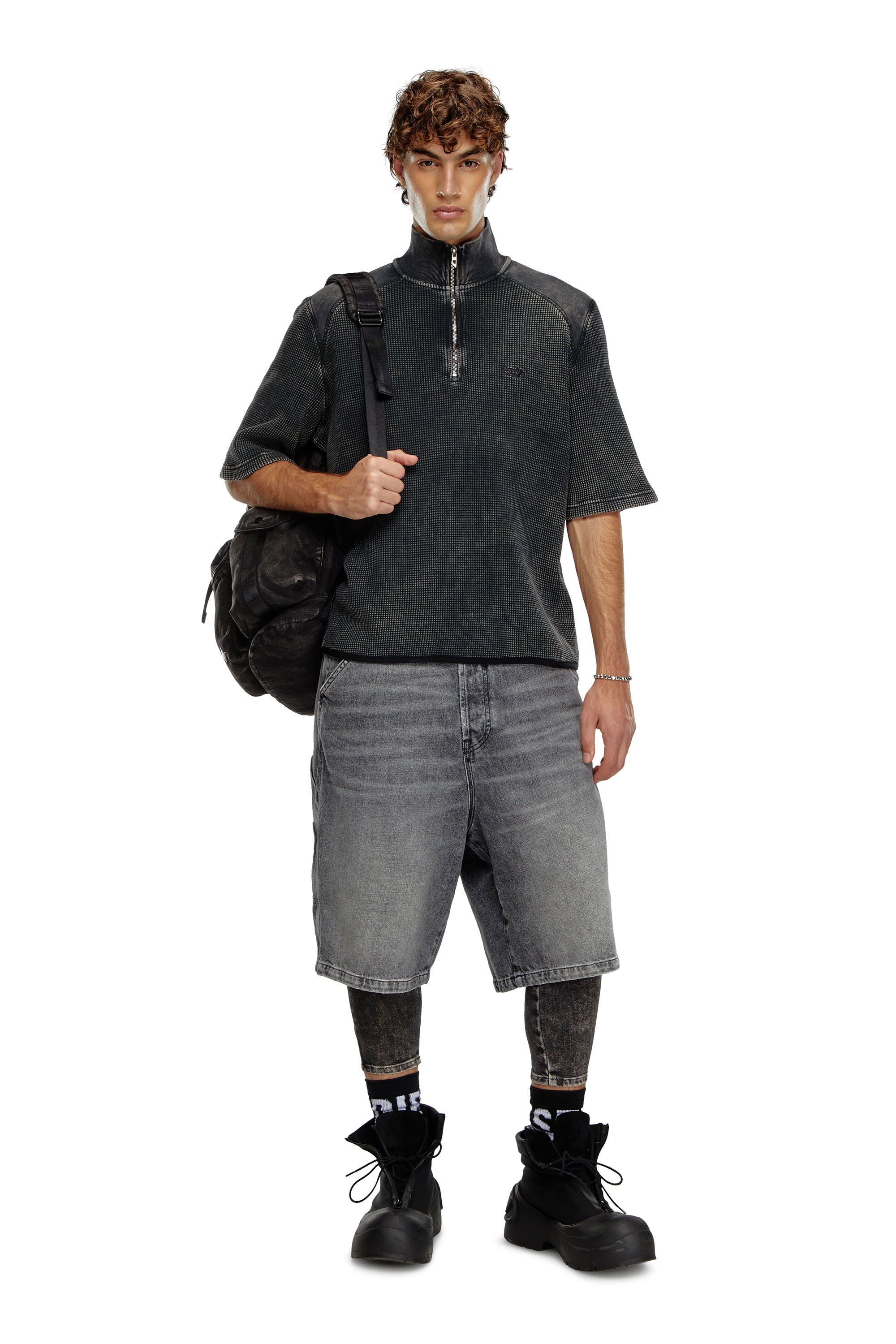 Diesel - S-WAFCOOL, Male Short-sleeve waffle-knit sweatshirt in ブラック - Image 2