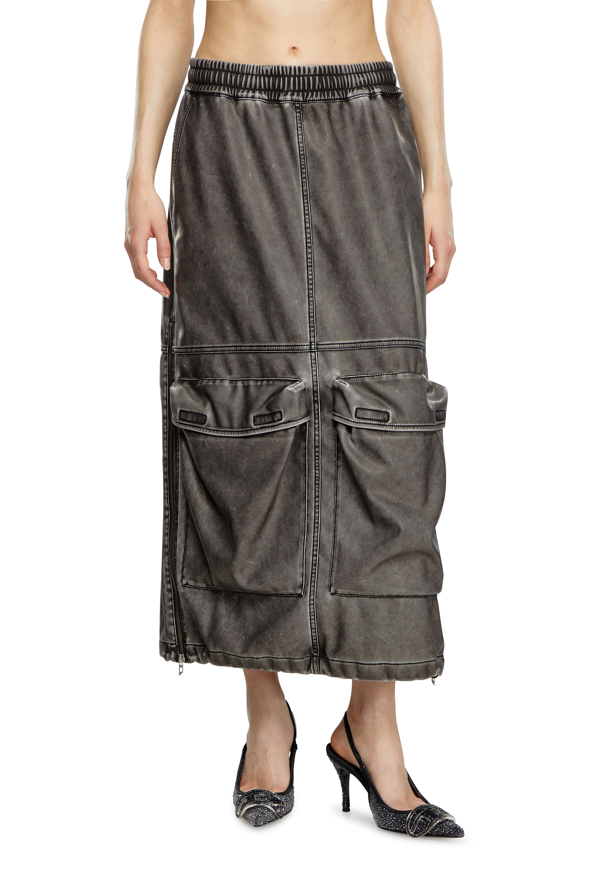 Diesel - O-DYSSEY-P1, Female Long skirt in washed tech fabric in グレー - Image 2