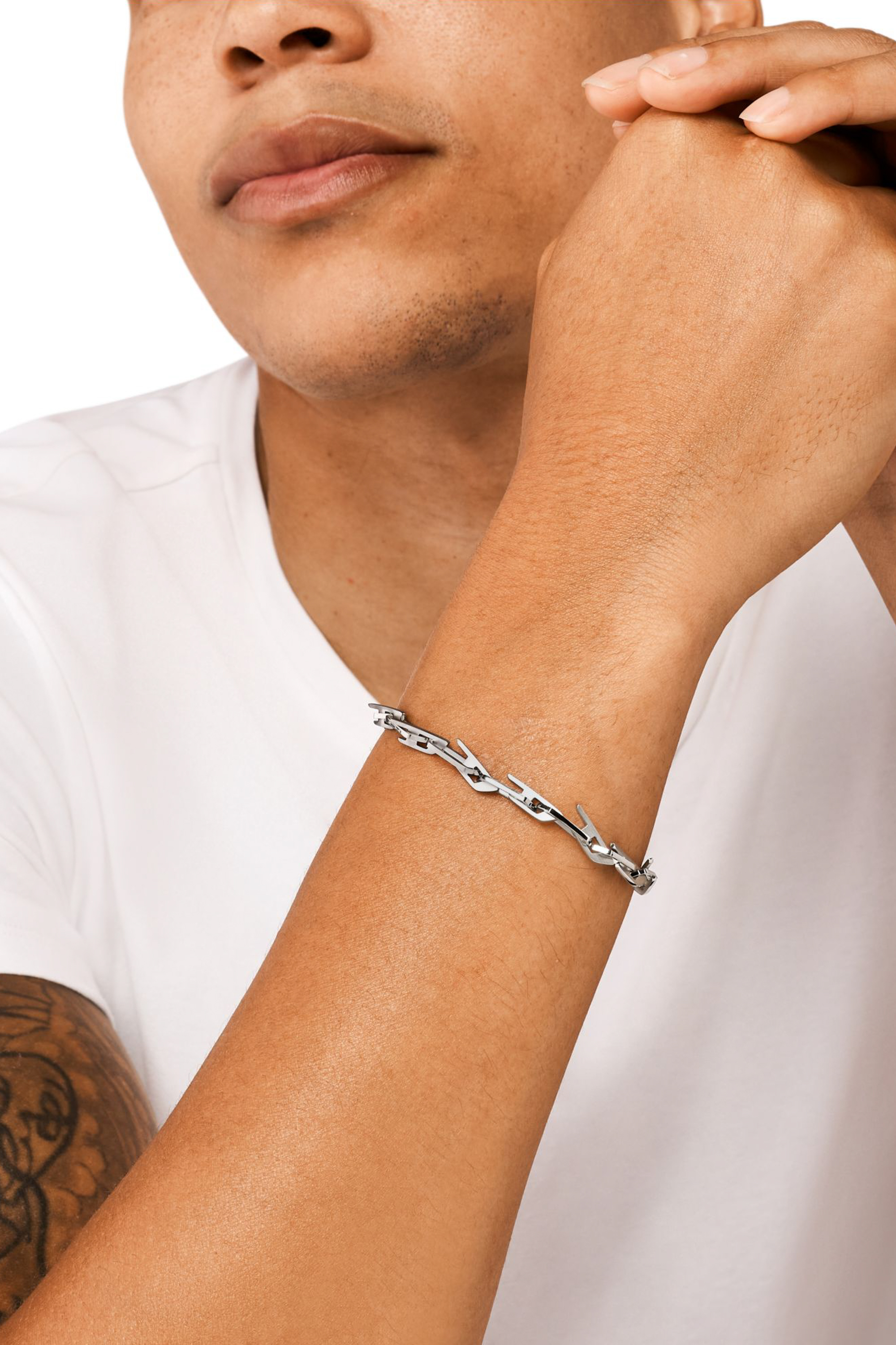 Diesel - DX1536040, Unisex's Stainless Steel Interlocking D Logo Chain Bracelet in シルバー - 3