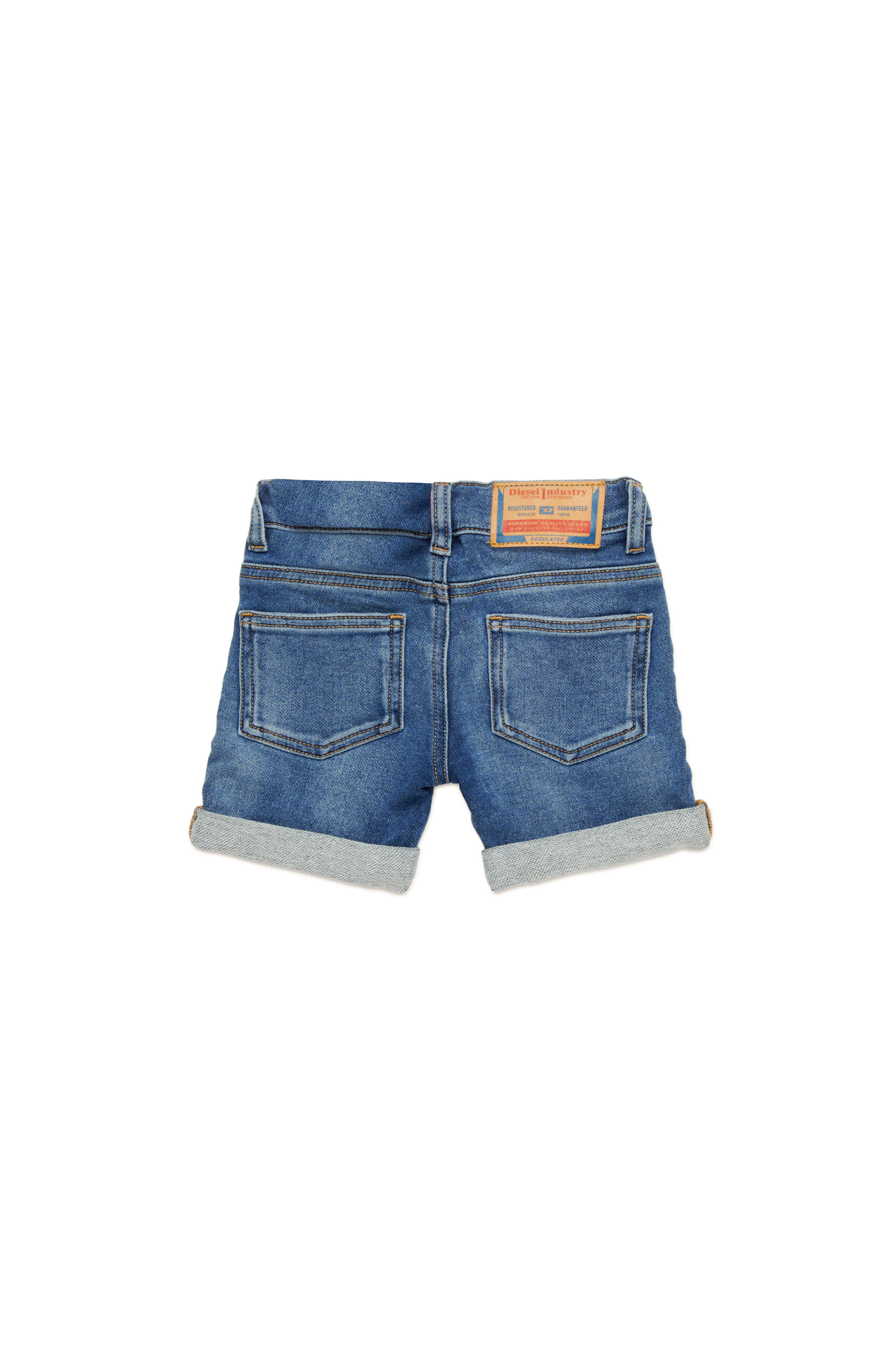 Diesel - PGALLYB JJJ, Unisex's Lived-in JoggJeans shorts with turn-ups in ミディアムブルー - 2