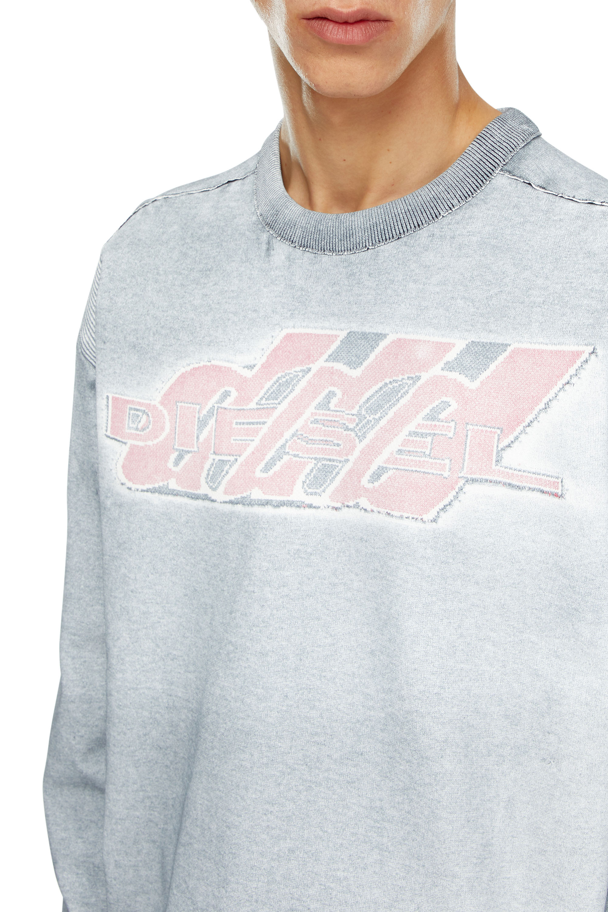 Diesel - K-DIRT, Male Faded cotton jumper with racing graphics in グレー - Image 5