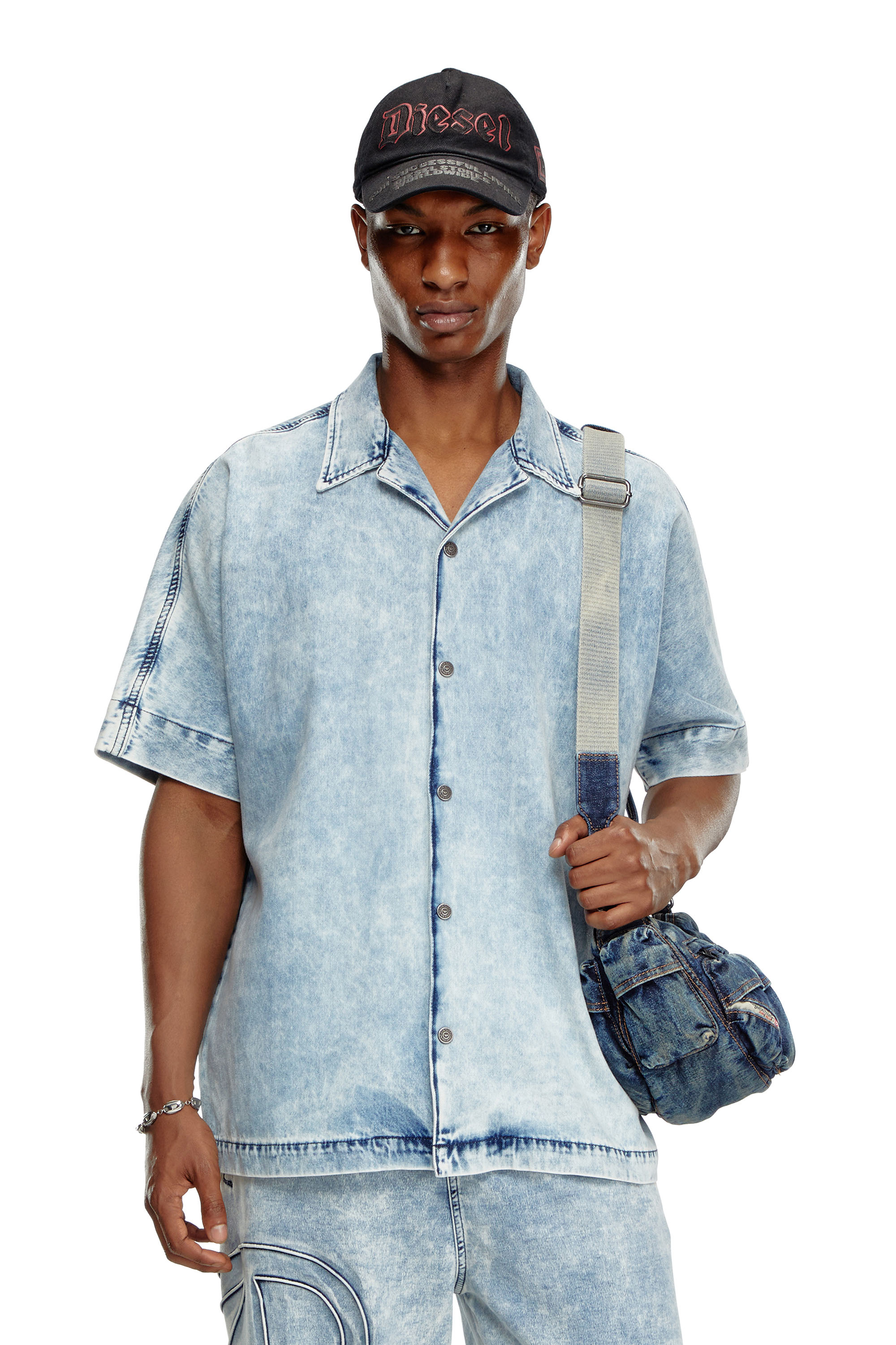 Diesel - D-NABIL-S, Male Denim bowling shirt with Oval D in ブルー - Image 4