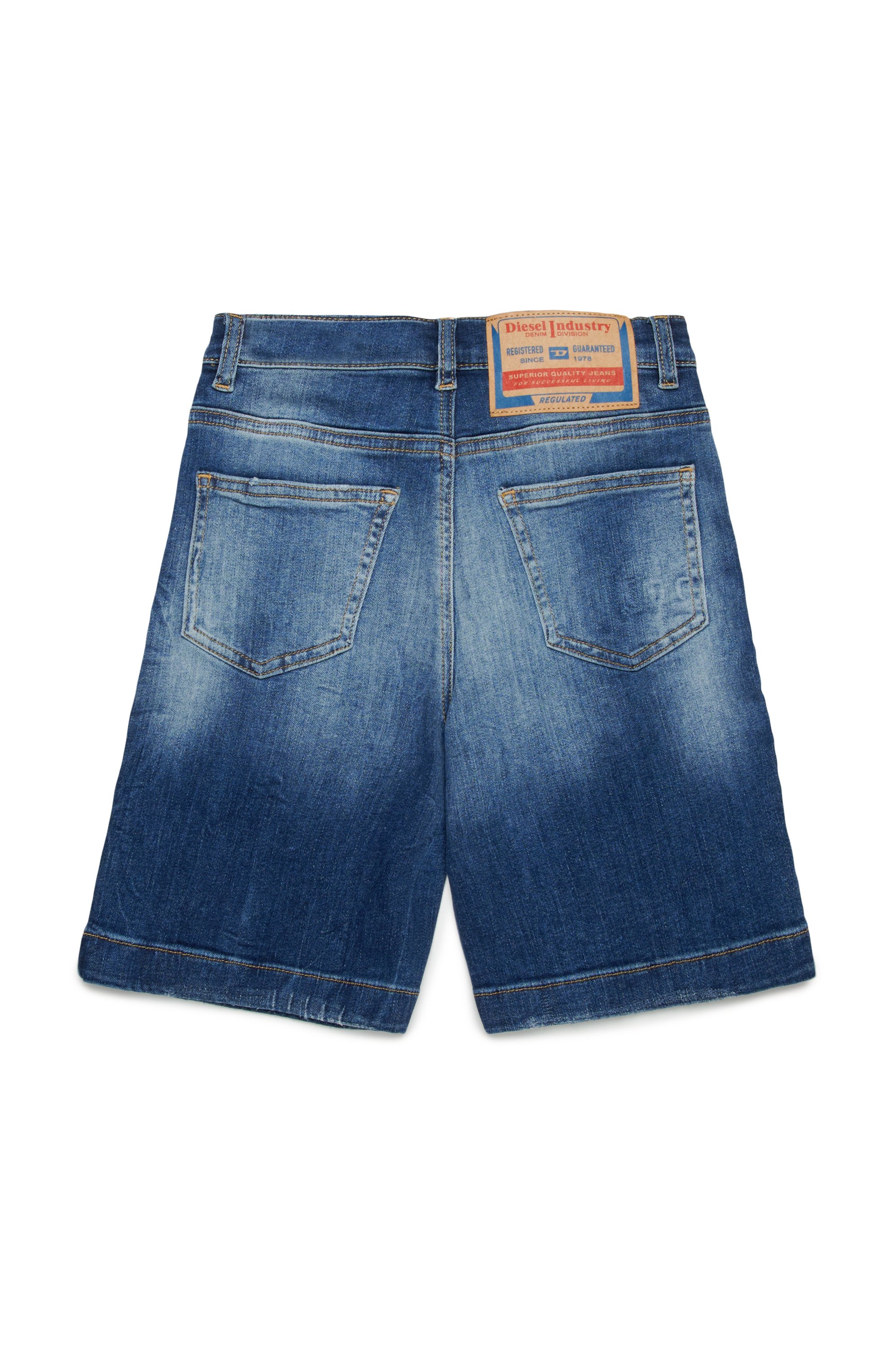 Diesel - D-MACS-SH-J, Male's Bermuda shorts in rip&repair denim in ダークブルー - 2