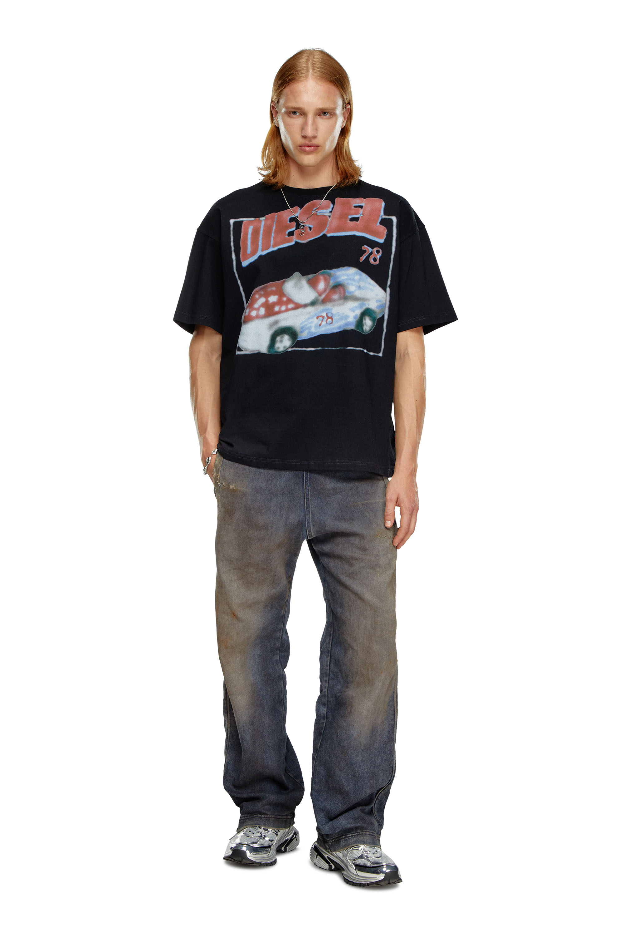 Diesel - T-BOXT-Q17, Male T-shirt with car print in ブラック - Image 2