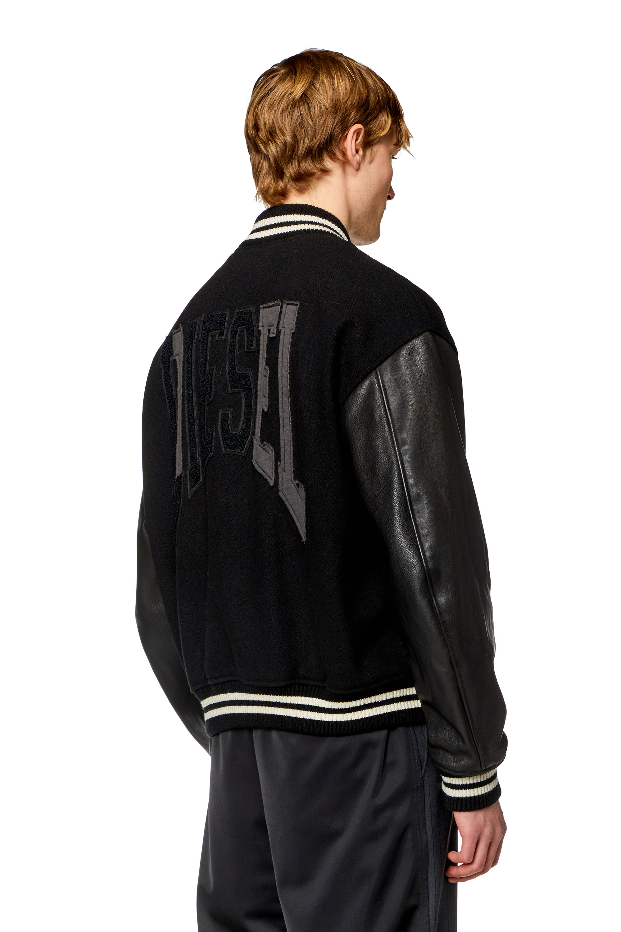 人気✨ DIESEL レザージャケット　シングルライダース　ヤギ革　L ブラックおいくらご希望でしょうか