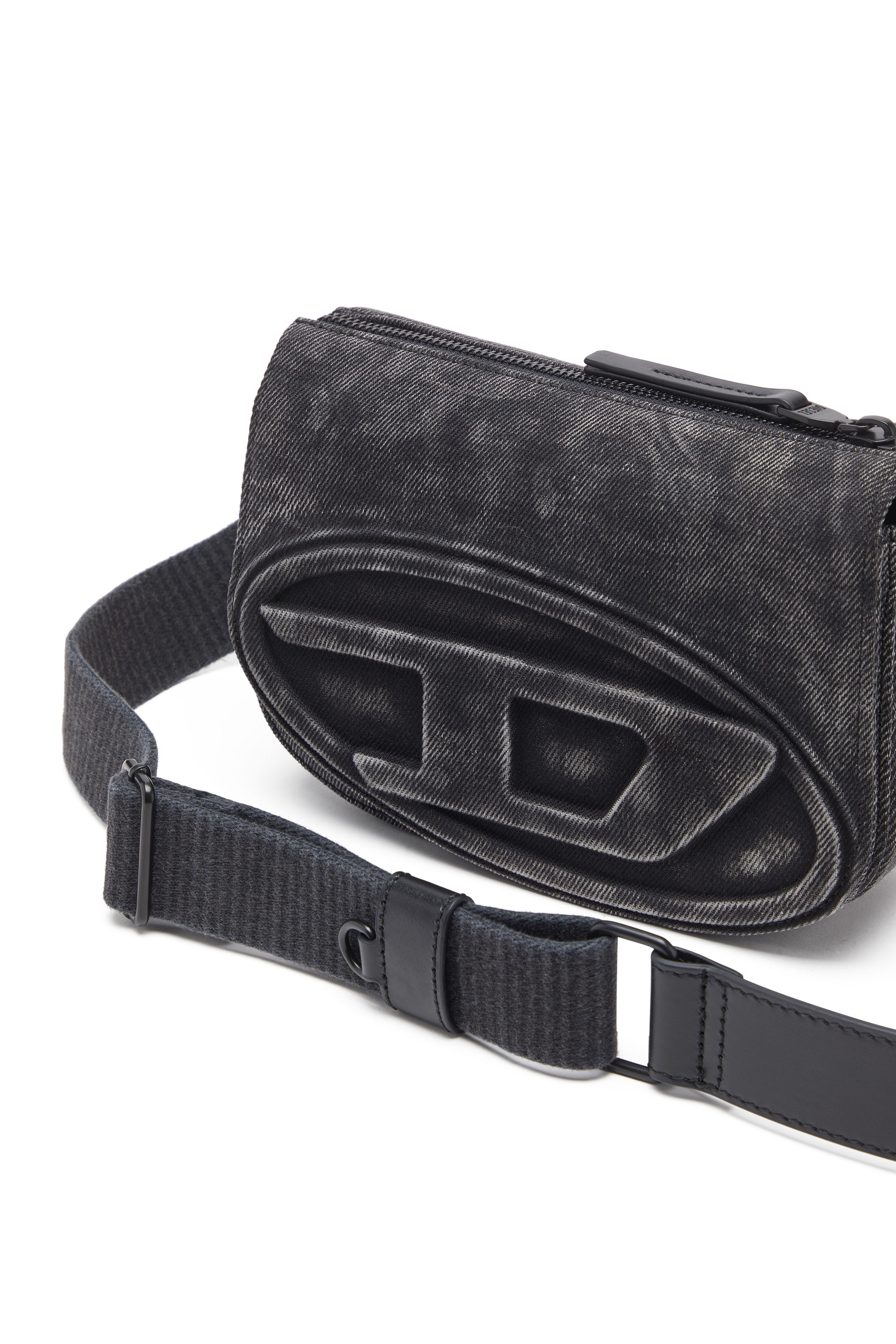 Diesel - 1DR CAMERA BAG, Male's 1DR-Camera bag in stonewashed denim in ブラック - 5