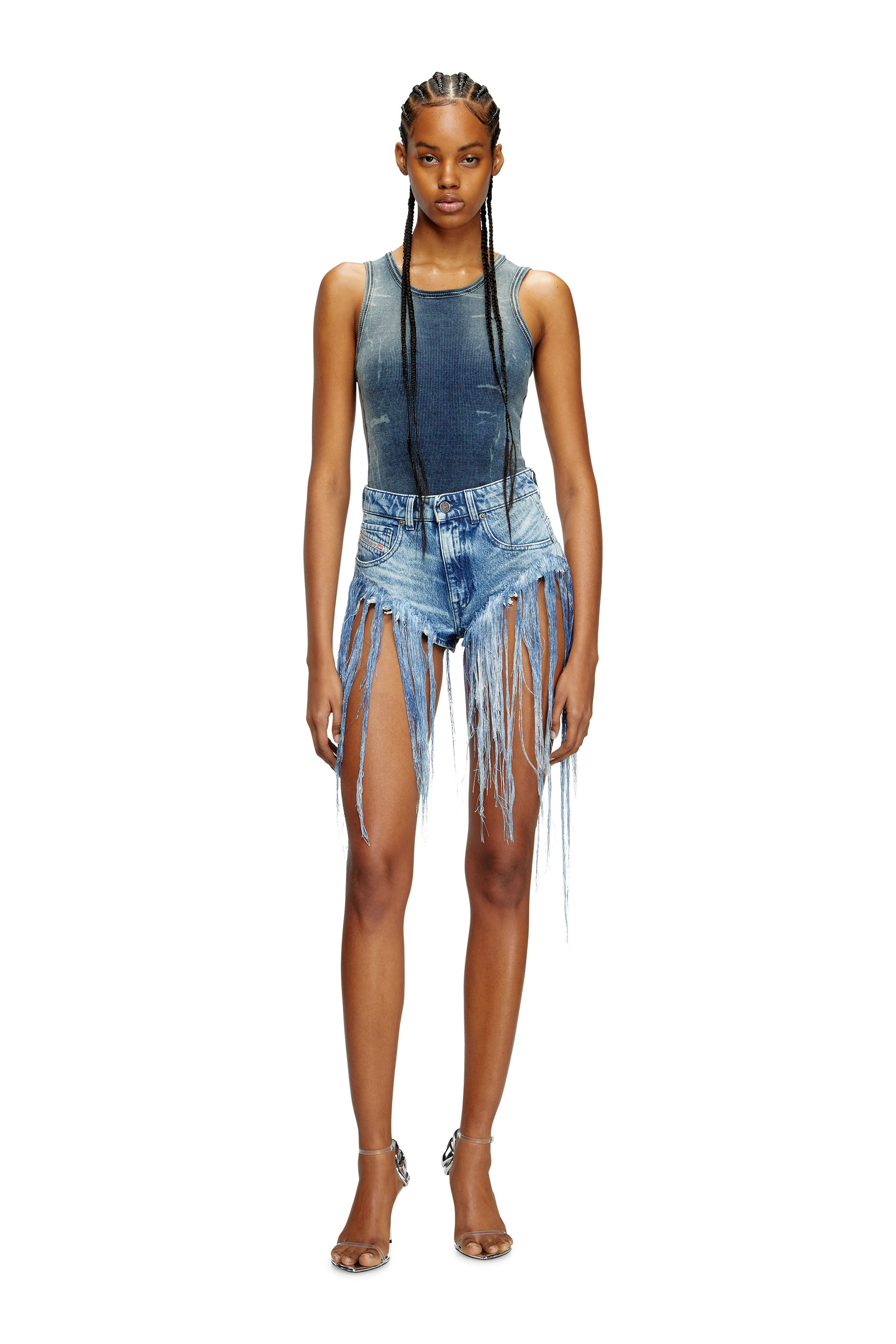 Diesel - DE-JIZZ-FSG, Female's Shorts in distressed fringed denim in ミディアムブルー - 2