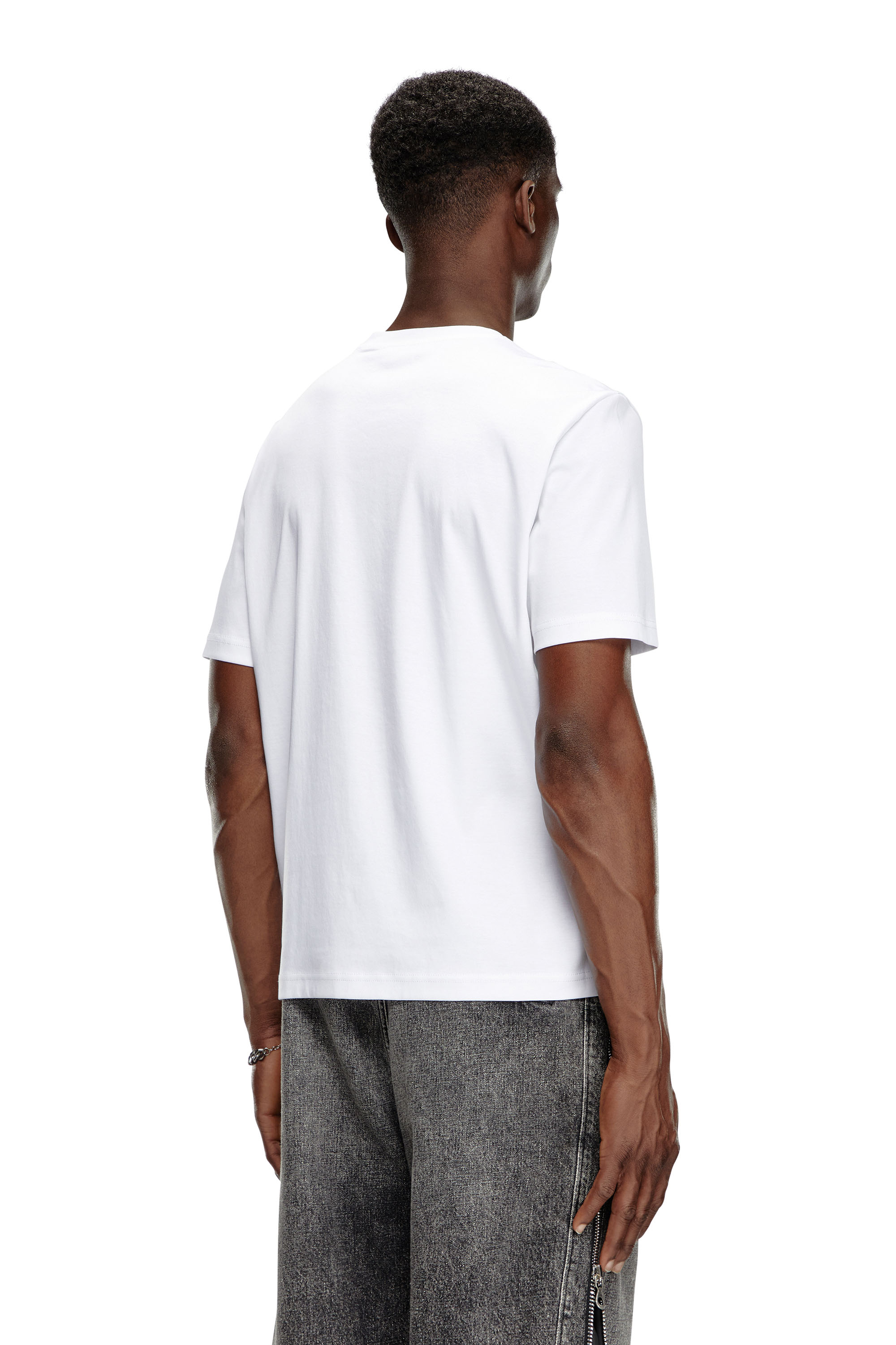 Diesel - T-MADJUST-K1, Male Interlock T-shirt with tonal Diesel print in ホワイト - Image 4