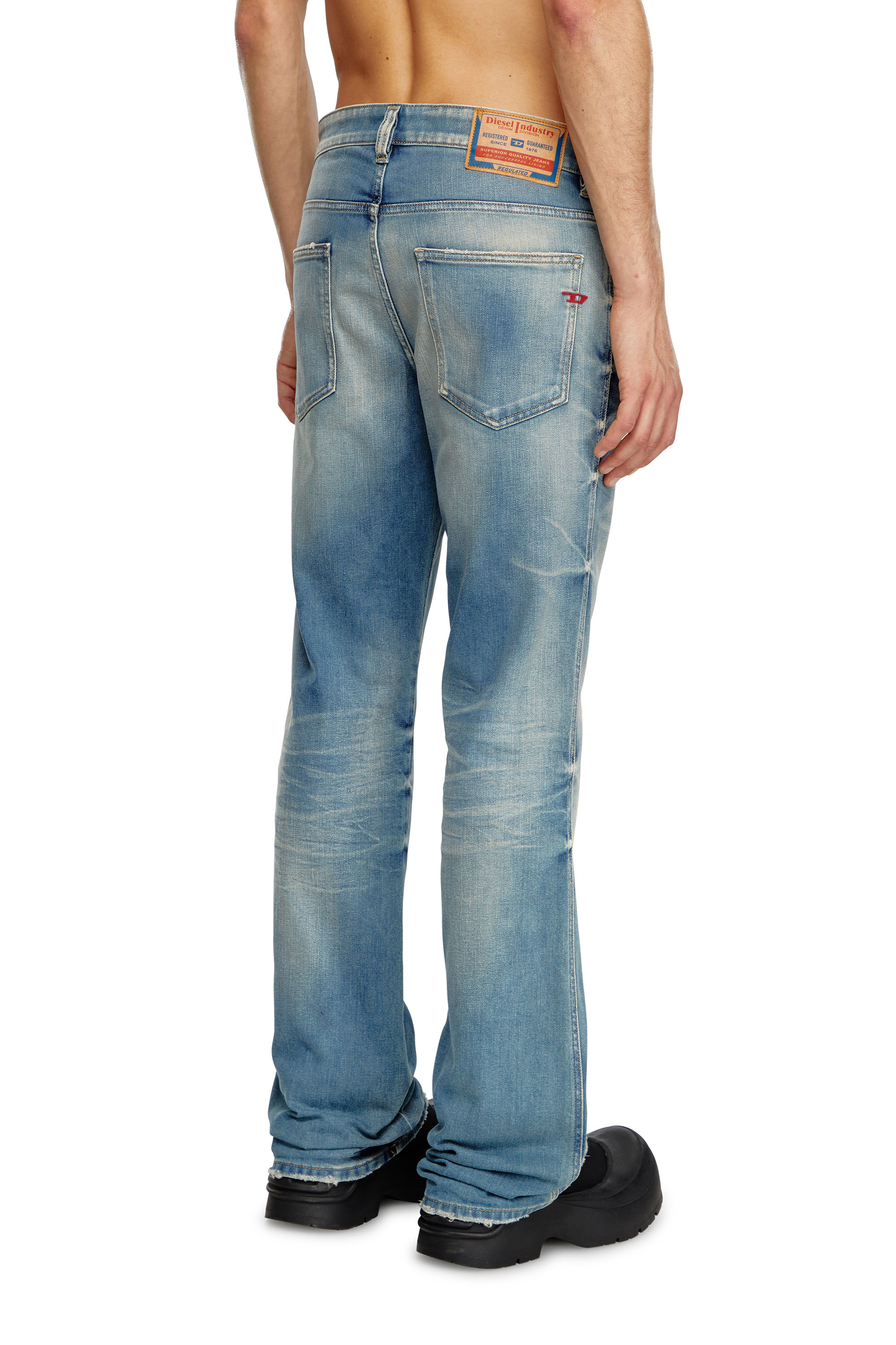 Diesel - Male's Bootcut Jeans 1998 D-Buck 09J62, ミディアムブルー - 4