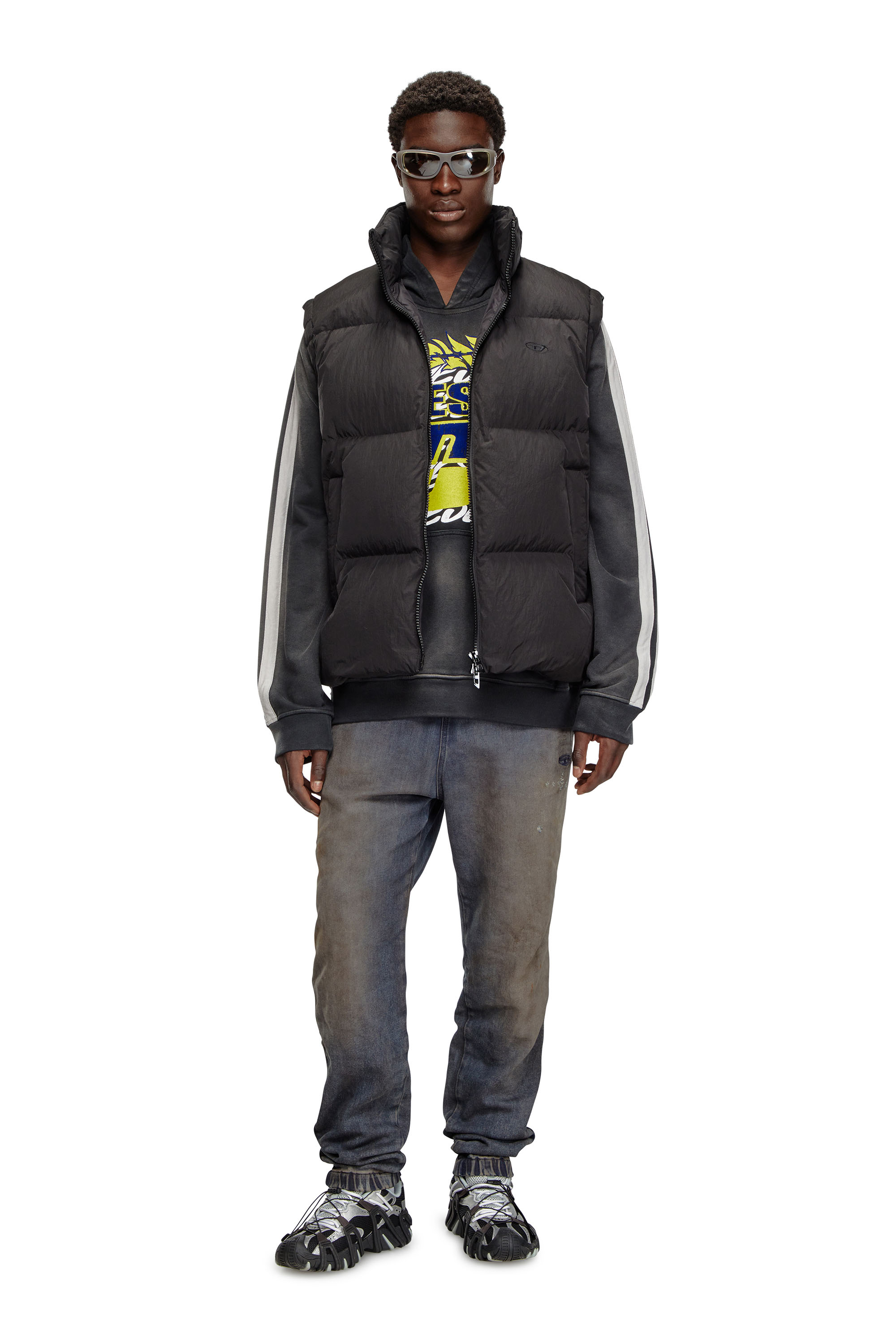 Diesel - W-RAVEEL-SL, Male's Down vest in crinkled nylon in ブラック - 2