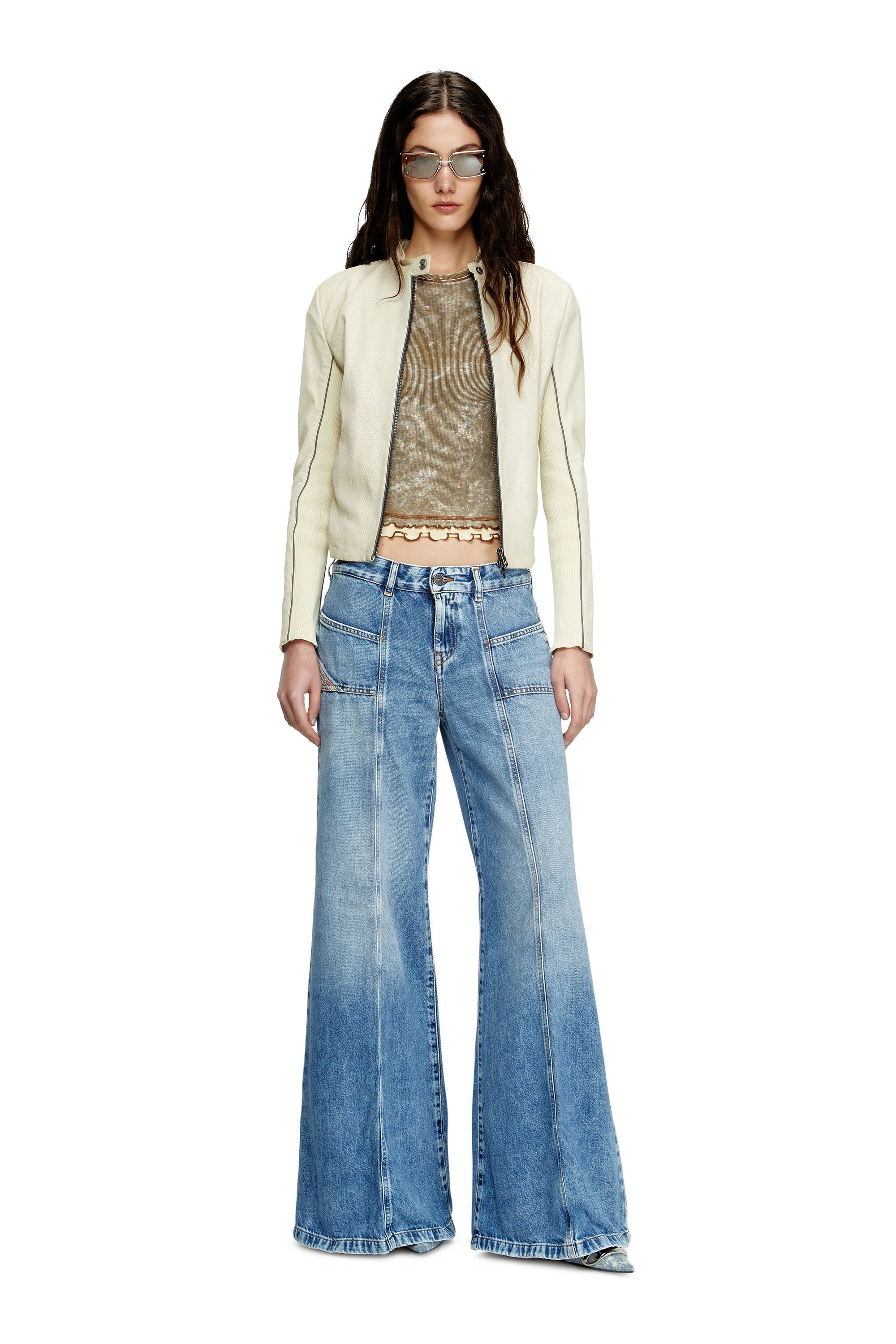 Diesel - Female's Flare Jeans D-Akii 09H95, ミディアムブルー - 2